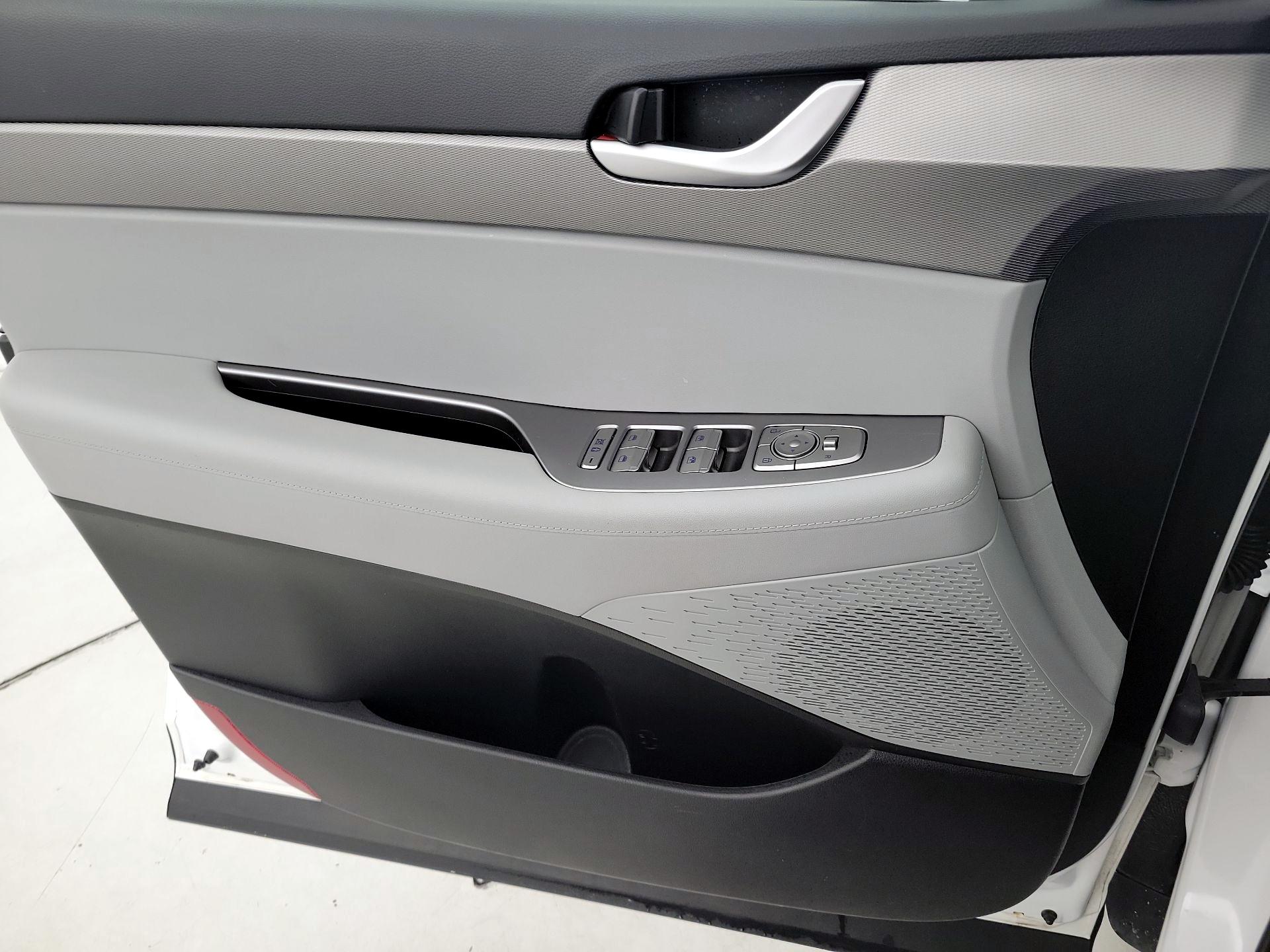 Thumbnail: 2022 Hyundai Palisade - 12