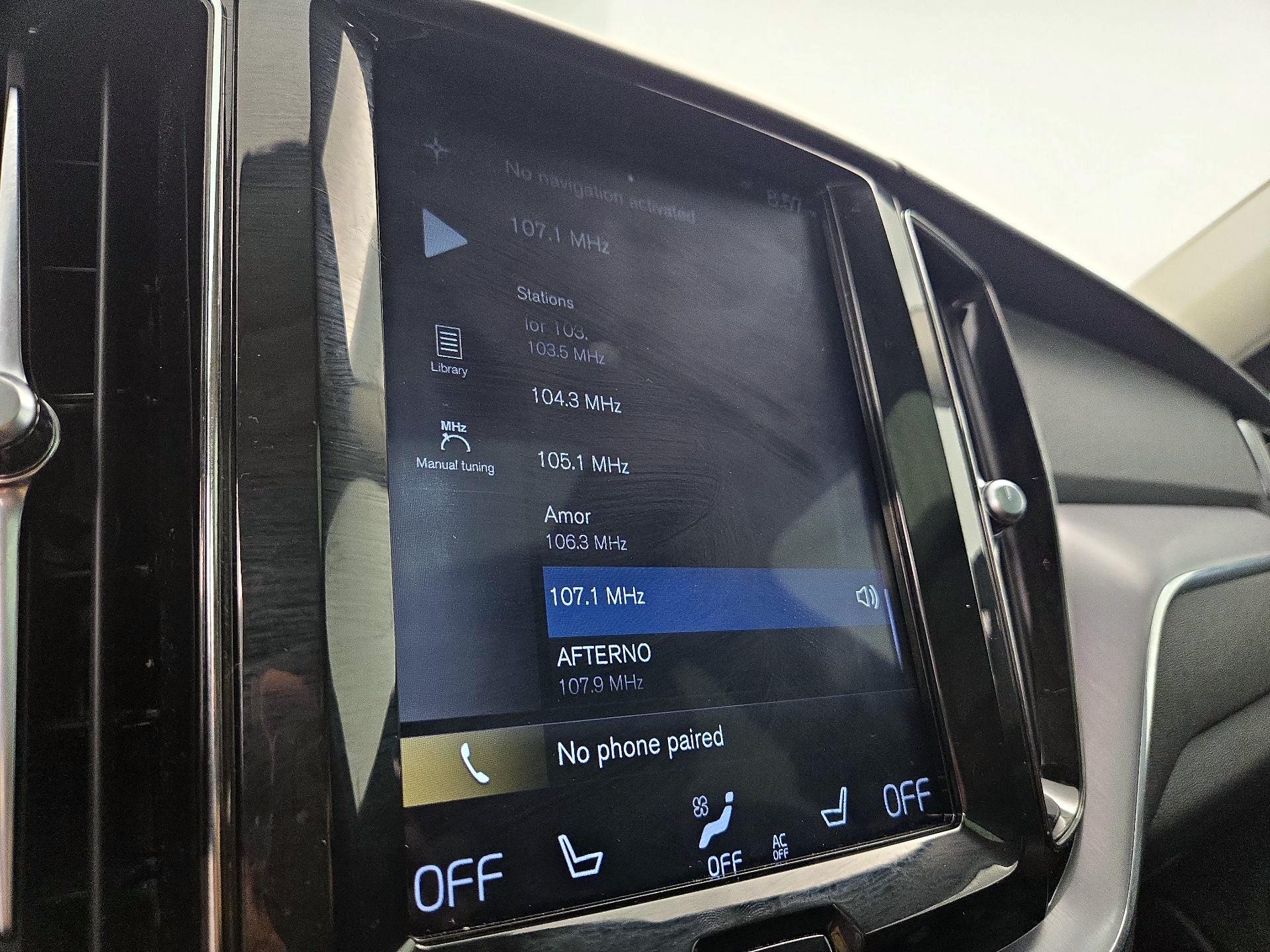 Thumbnail: 2020 Volvo XC60 - 15