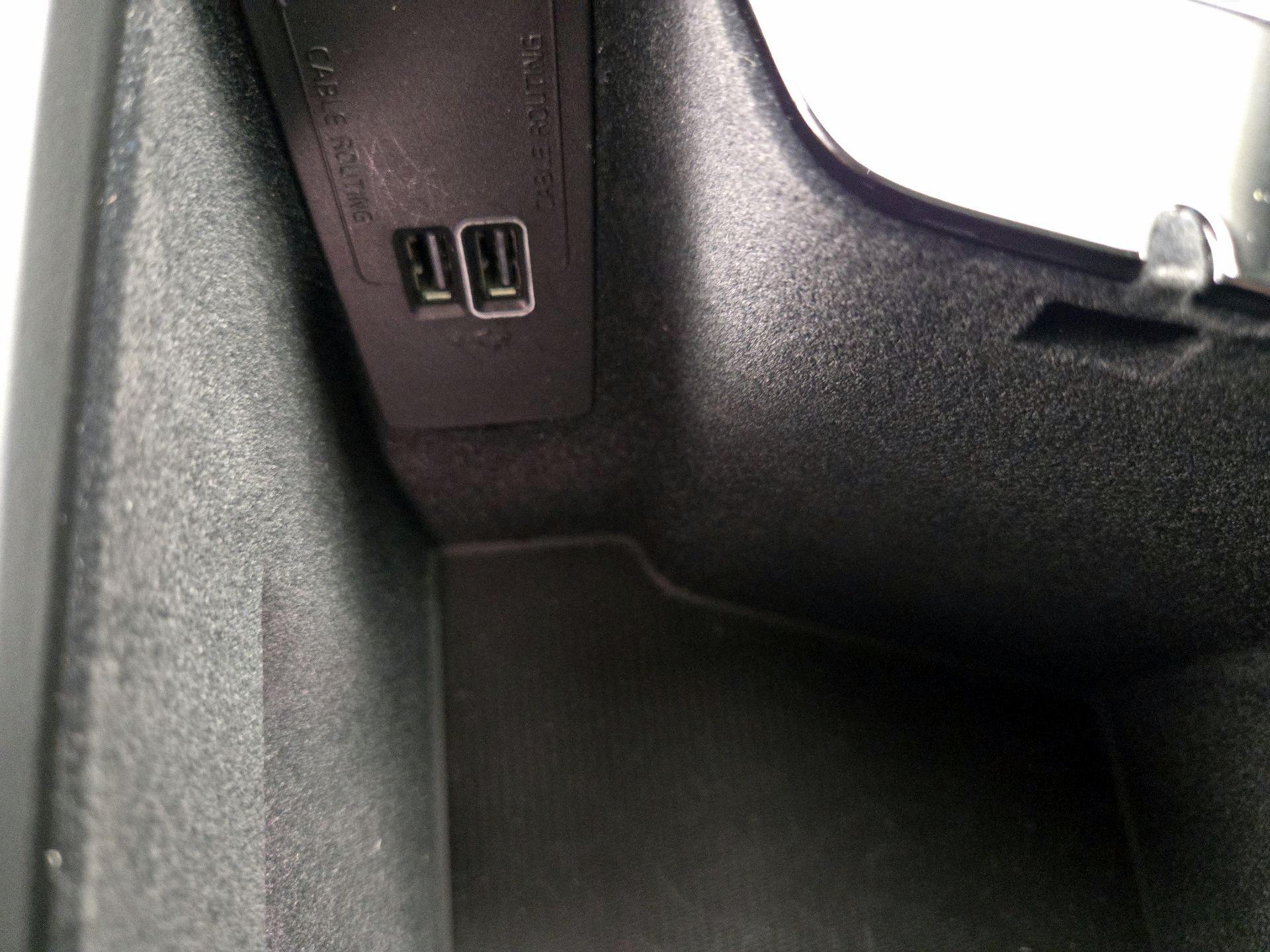 Thumbnail: 2020 Volvo XC60 - 18