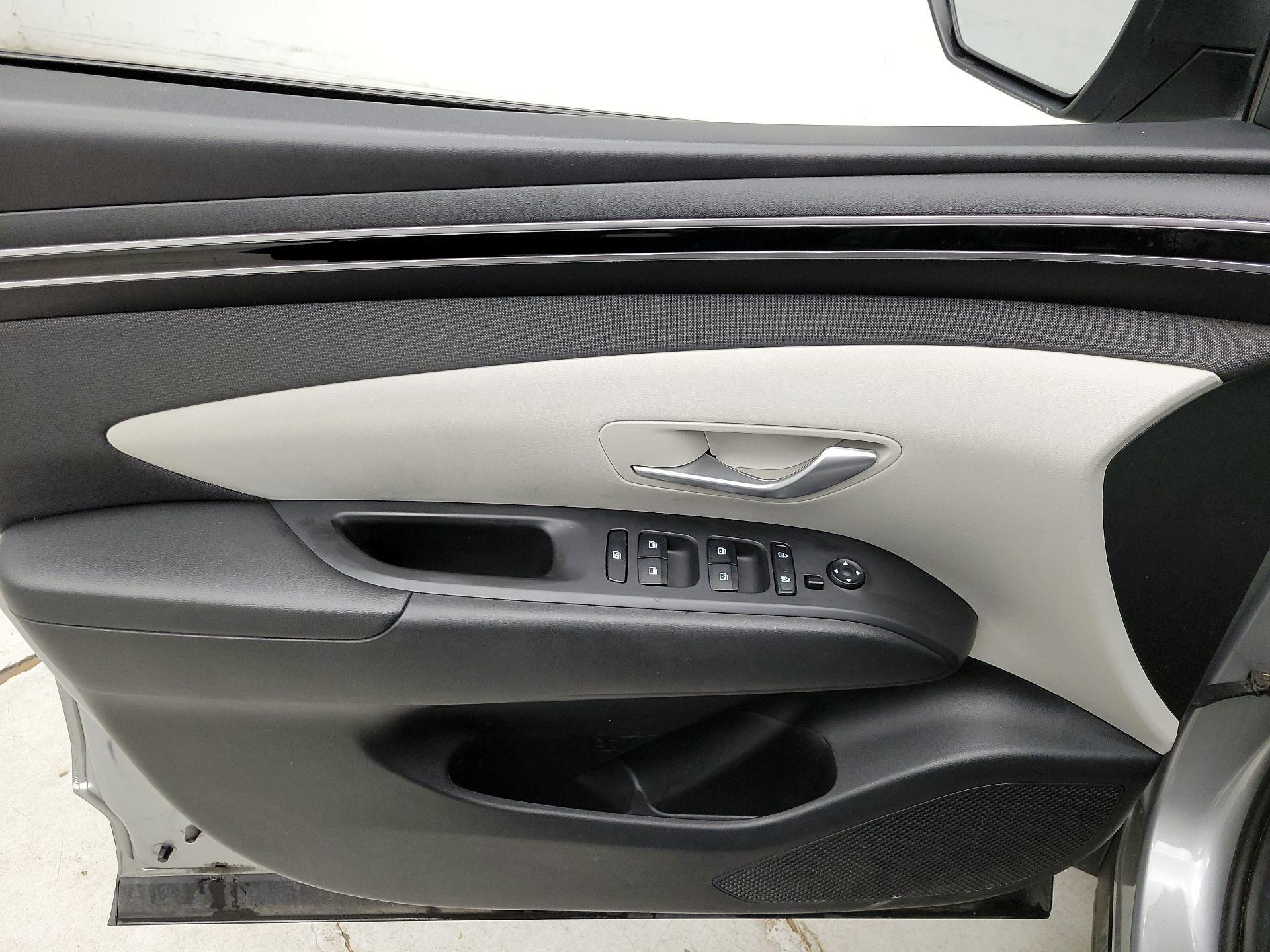 Thumbnail: 2023 Hyundai Tucson - 12