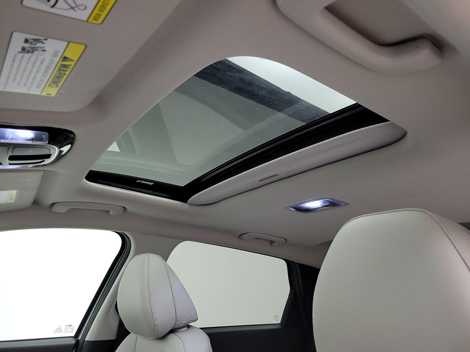 Thumbnail: 2023 Hyundai Tucson - 19