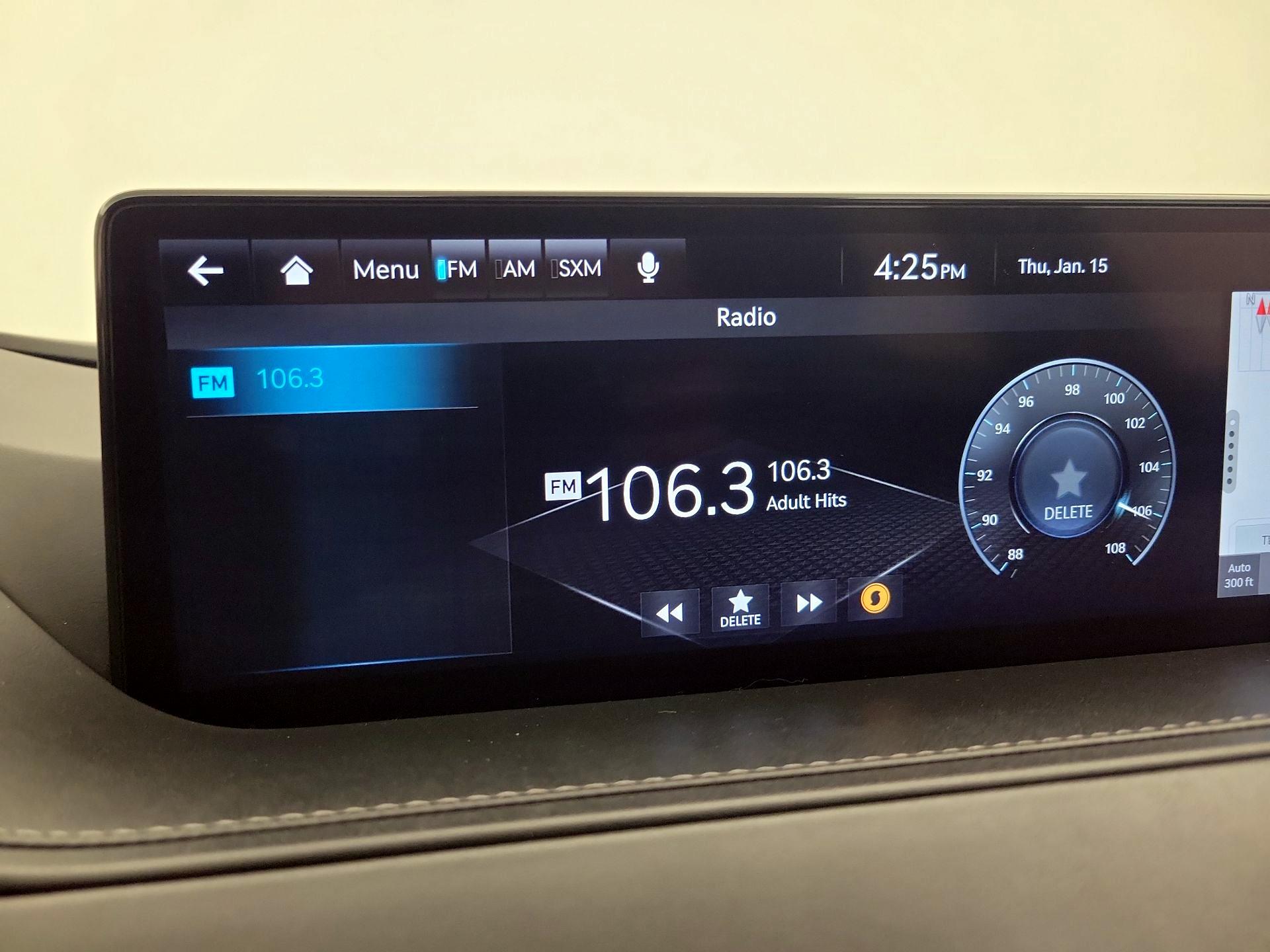 Thumbnail: 2023 Genesis G80 - 16