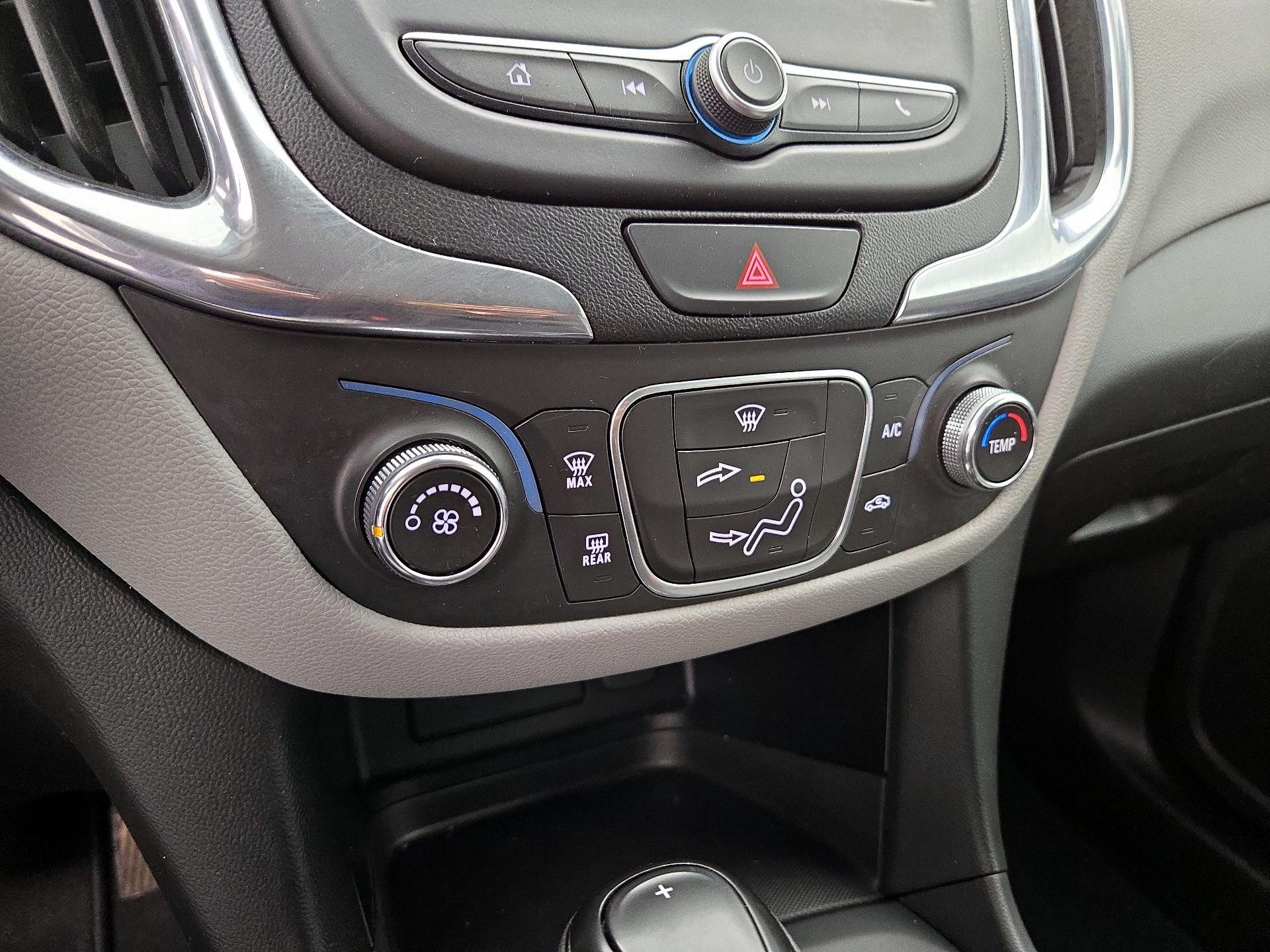 Thumbnail: 2020 Chevrolet Equinox - 16