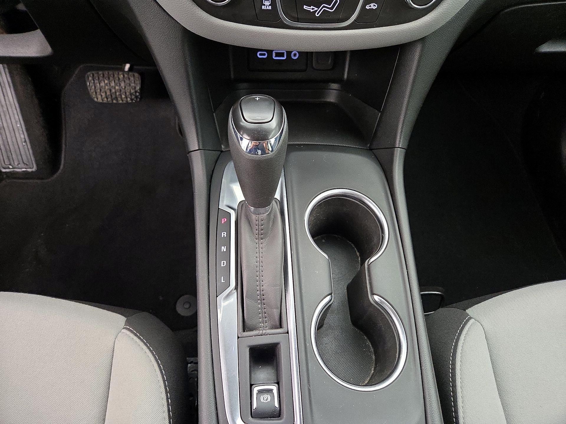 Thumbnail: 2020 Chevrolet Equinox - 17