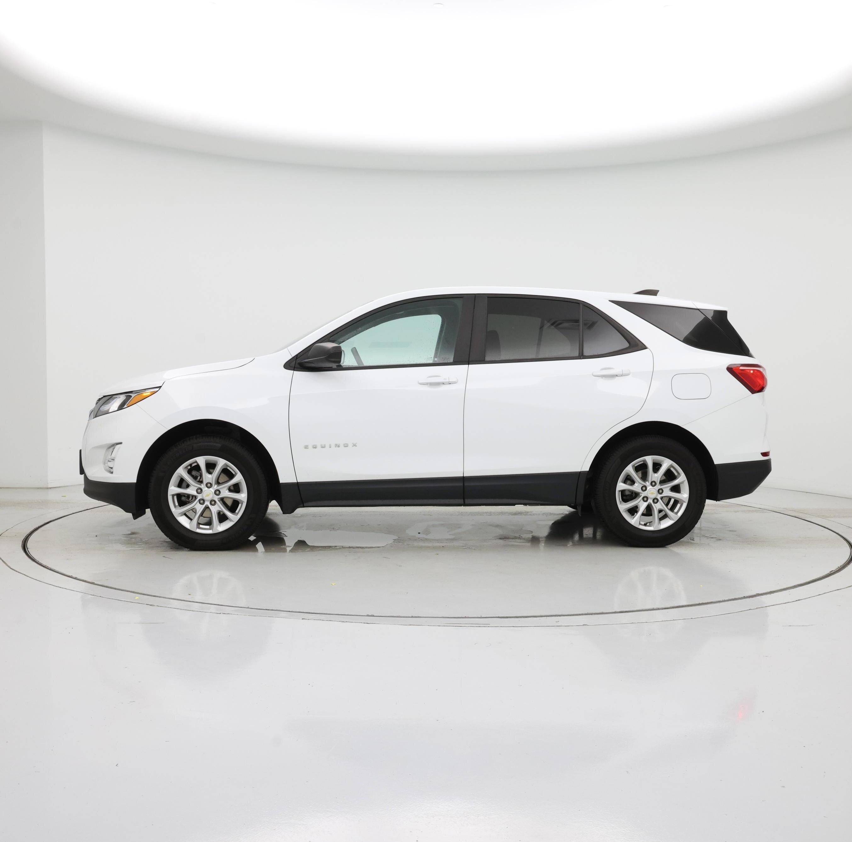 Thumbnail: 2020 Chevrolet Equinox - 3