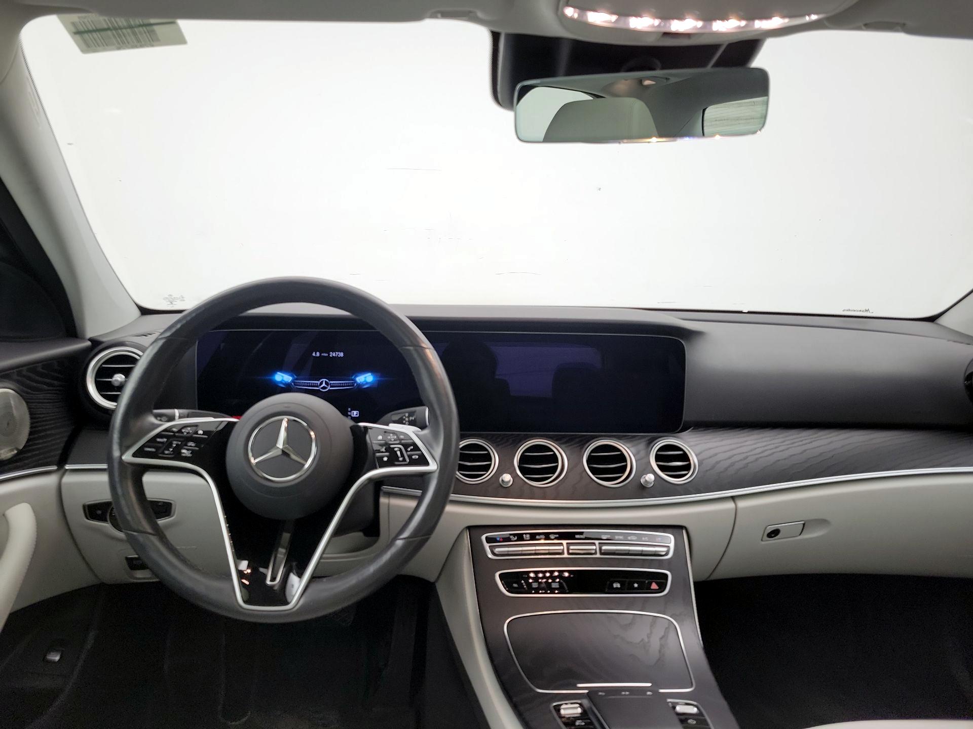 Thumbnail: 2021 Mercedes-Benz E-Class - 9