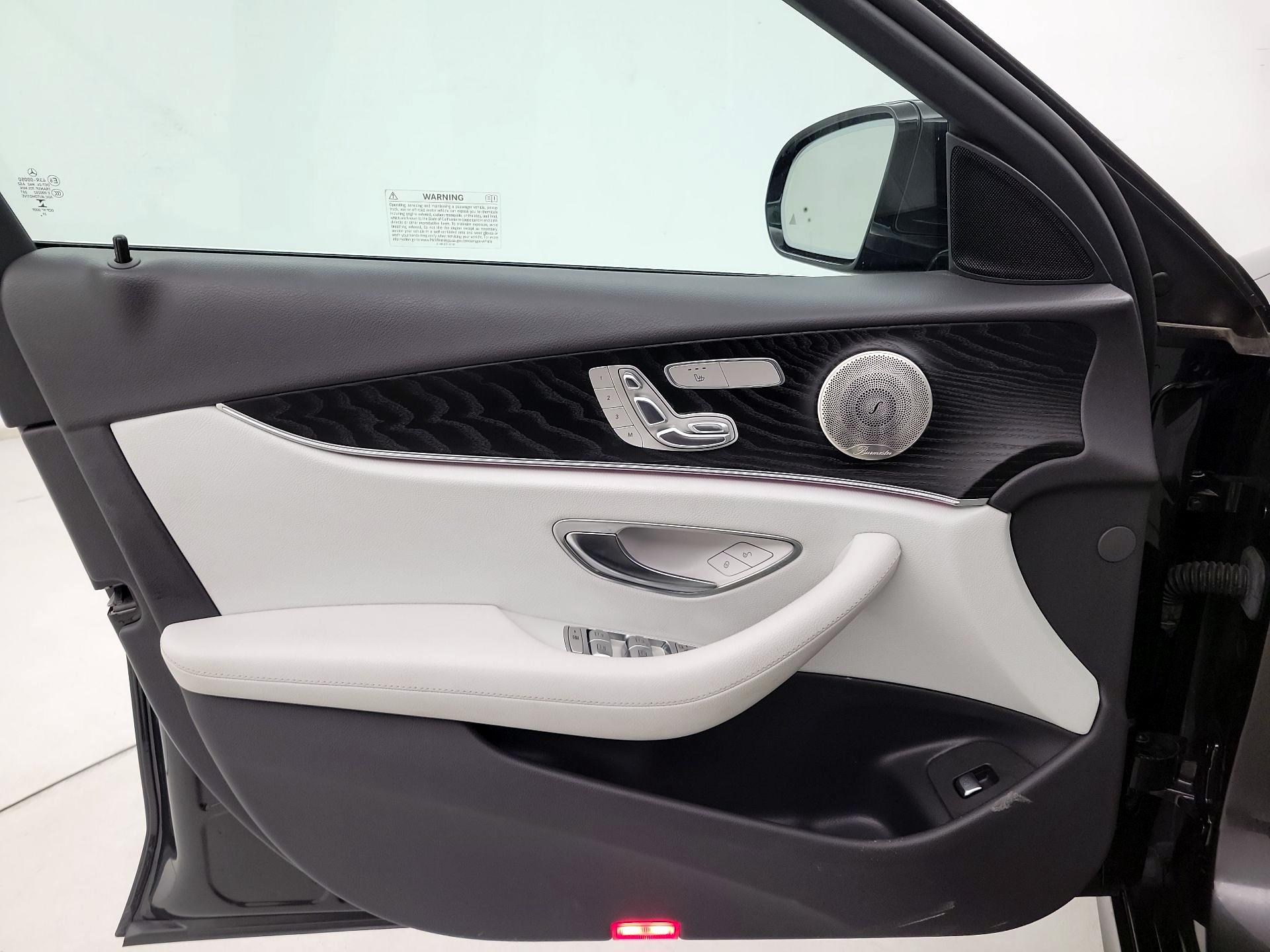 Thumbnail: 2021 Mercedes-Benz E-Class - 12