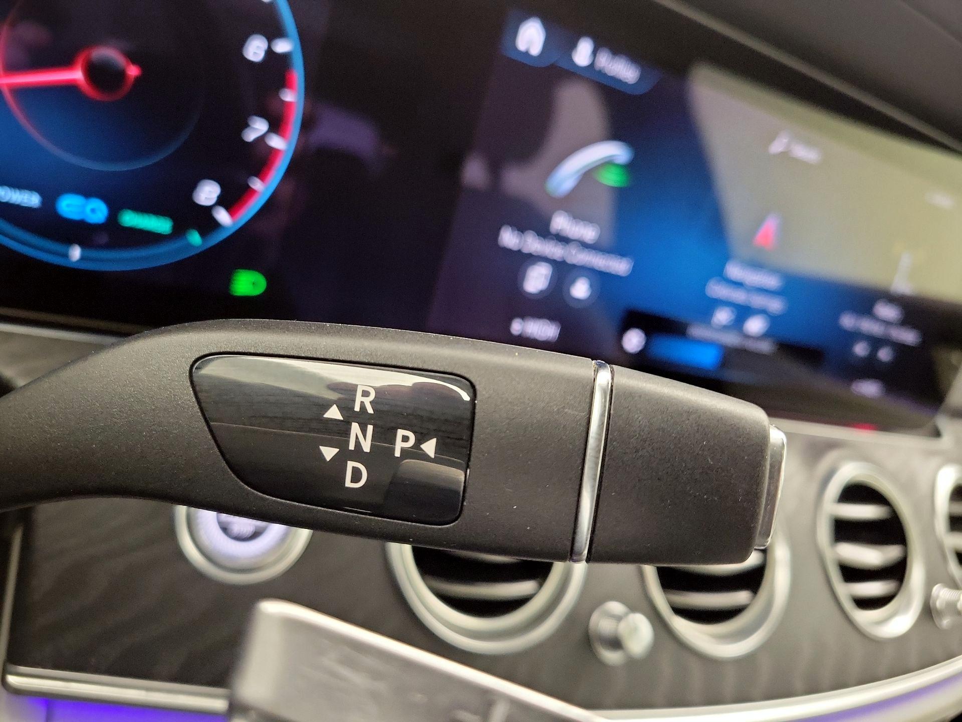 Thumbnail: 2021 Mercedes-Benz E-Class - 18