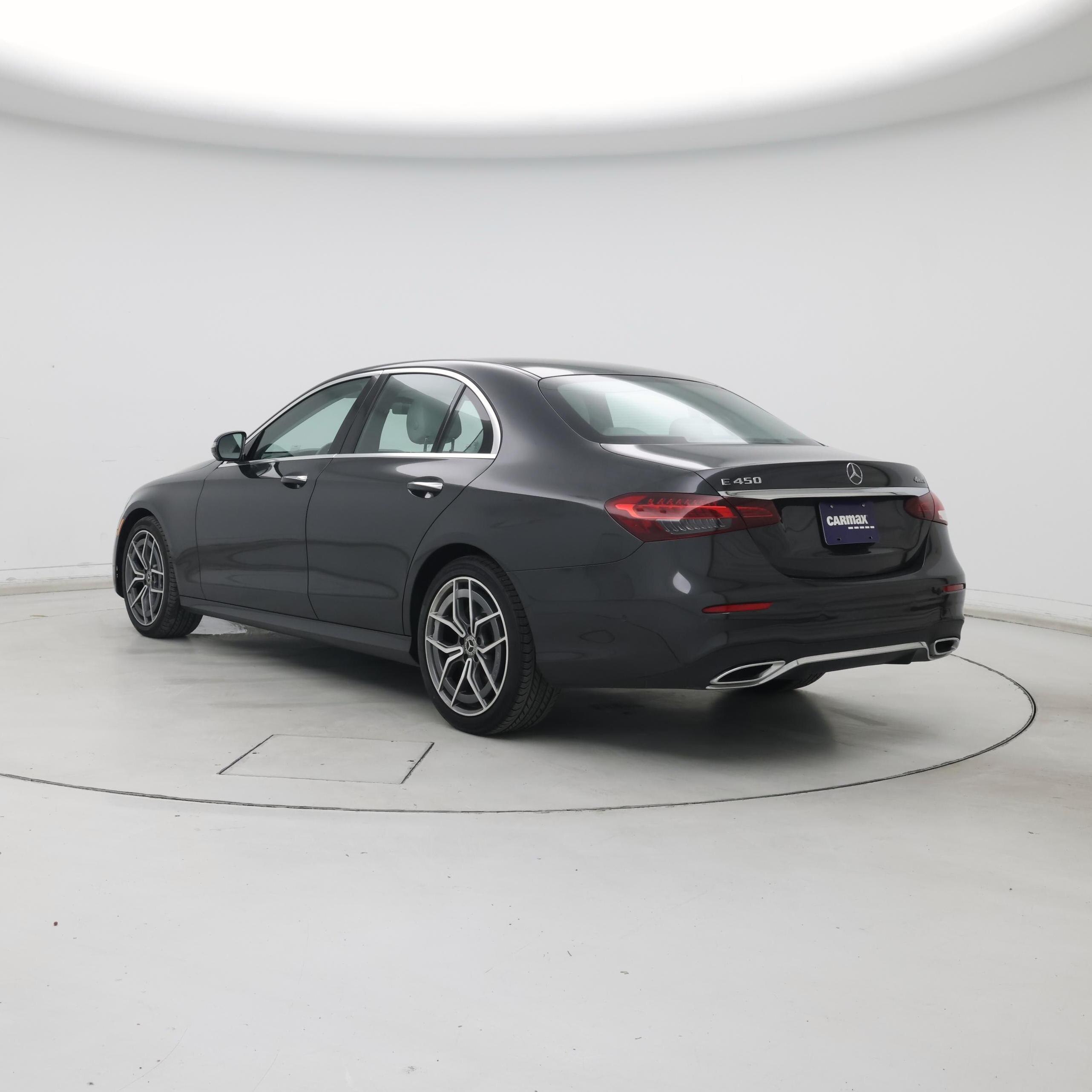 Thumbnail: 2021 Mercedes-Benz E-Class - 2