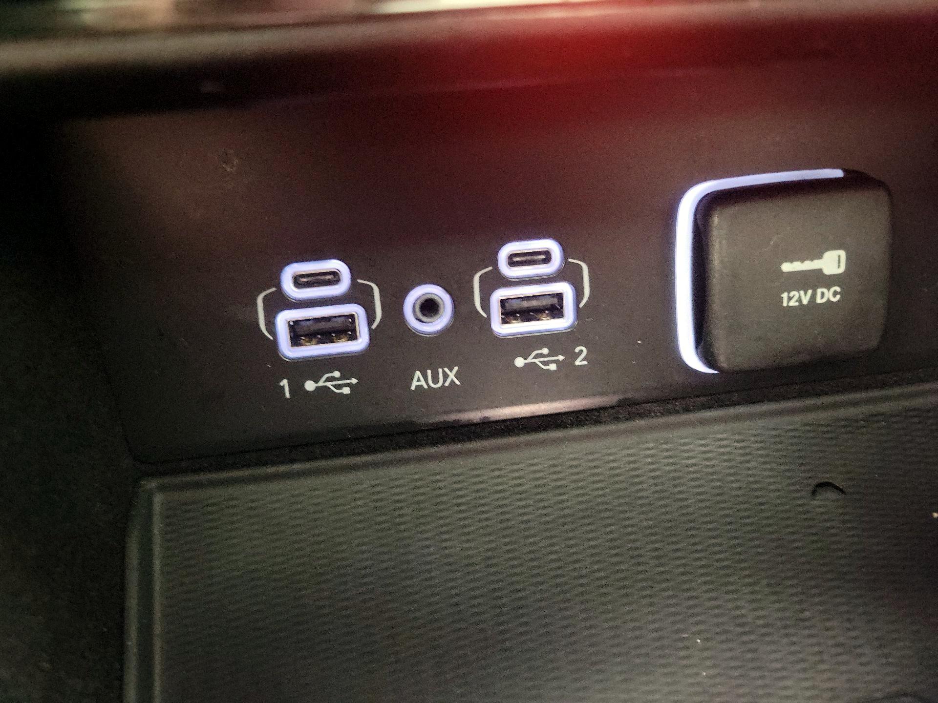 Thumbnail: 2022 Jeep Grand Cherokee - 19