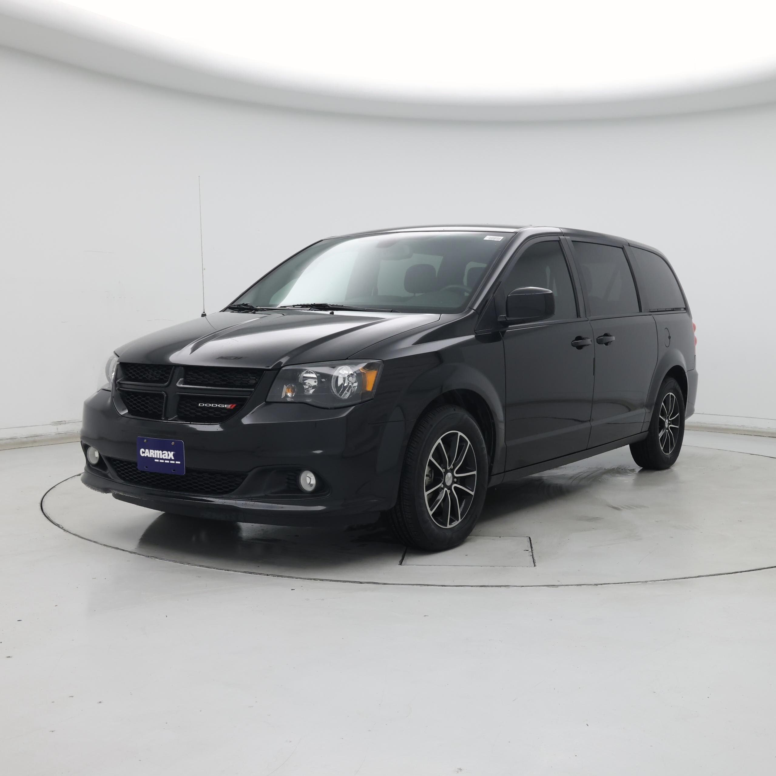 Thumbnail: 2019 Dodge Grand Caravan - 4