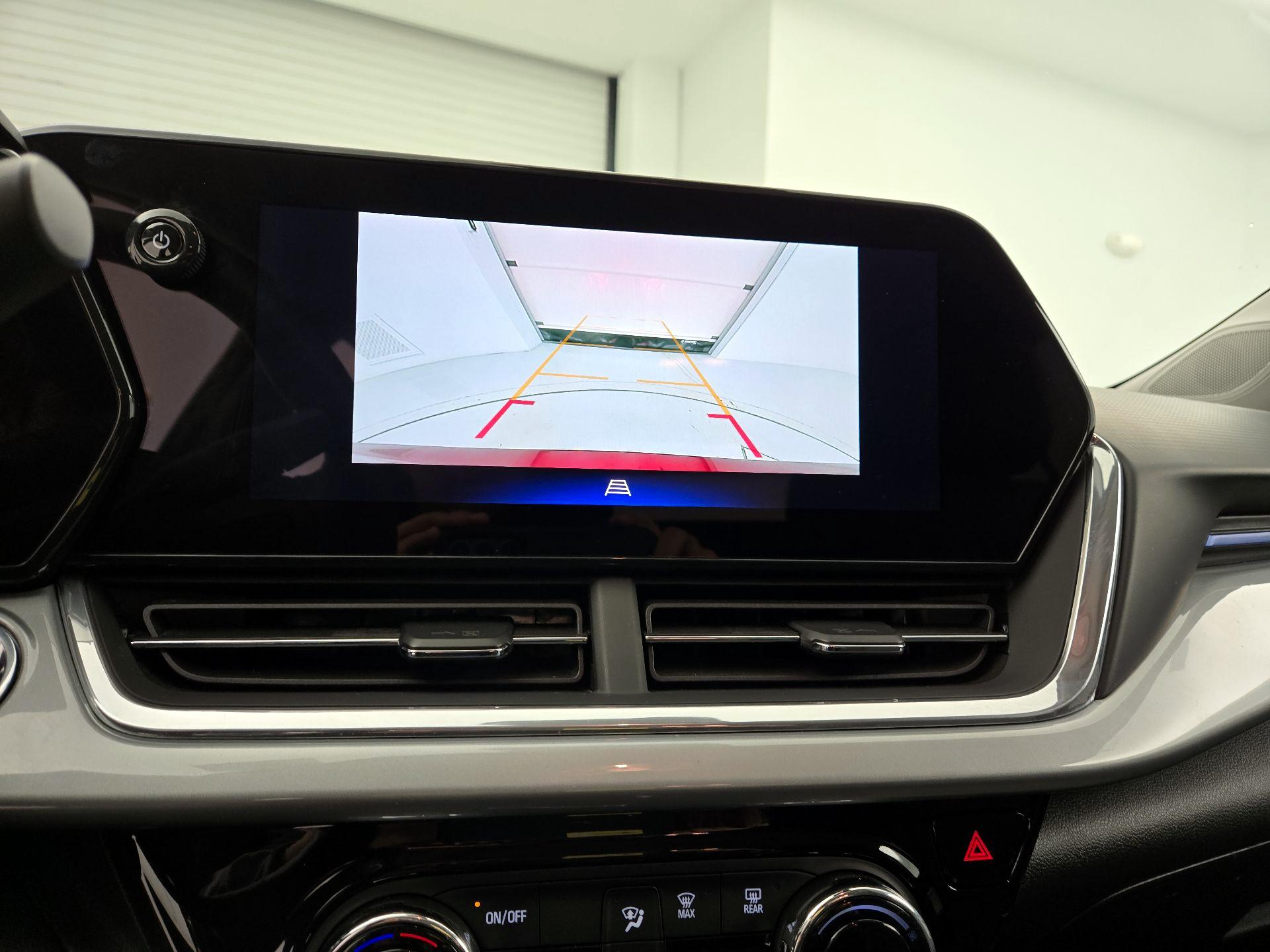 Thumbnail: 2024 Chevrolet Trax - 14