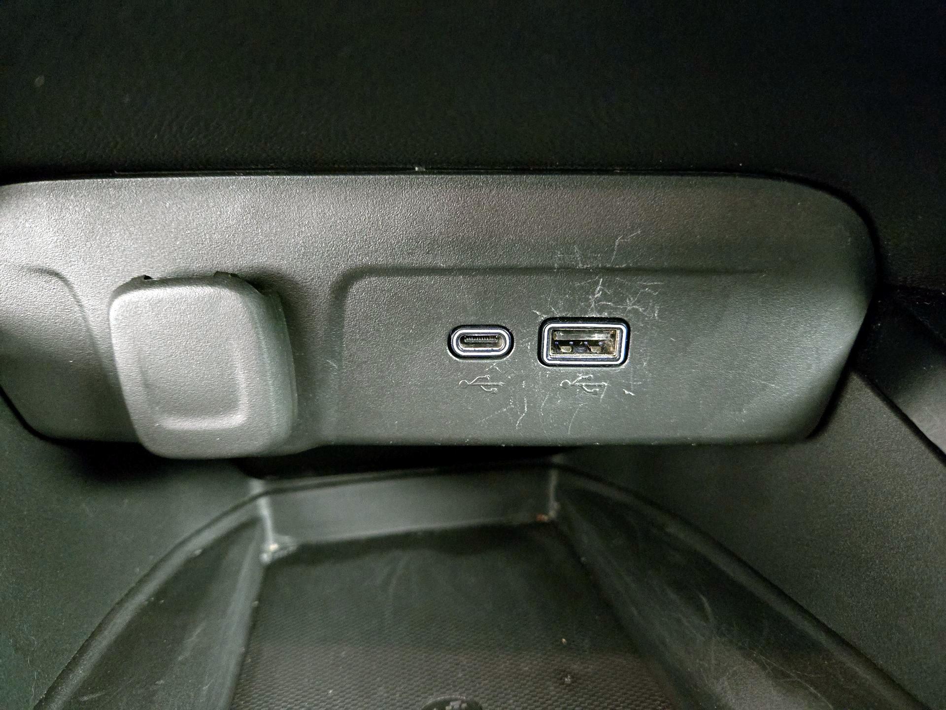 Thumbnail: 2024 Chevrolet Trax - 18