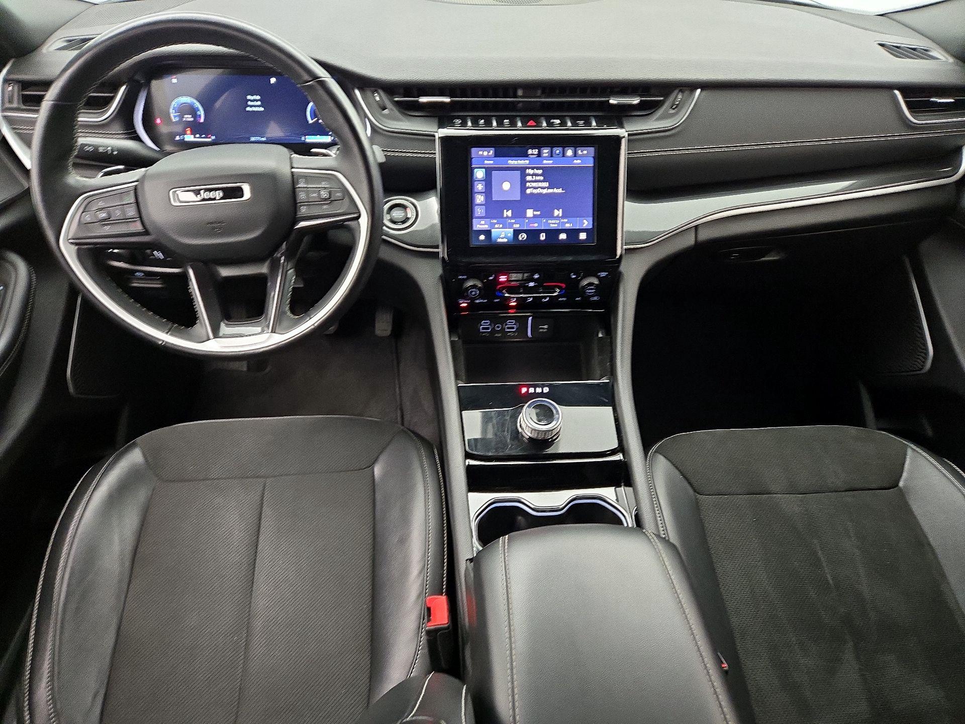 Thumbnail: 2022 Jeep Grand Cherokee - 9