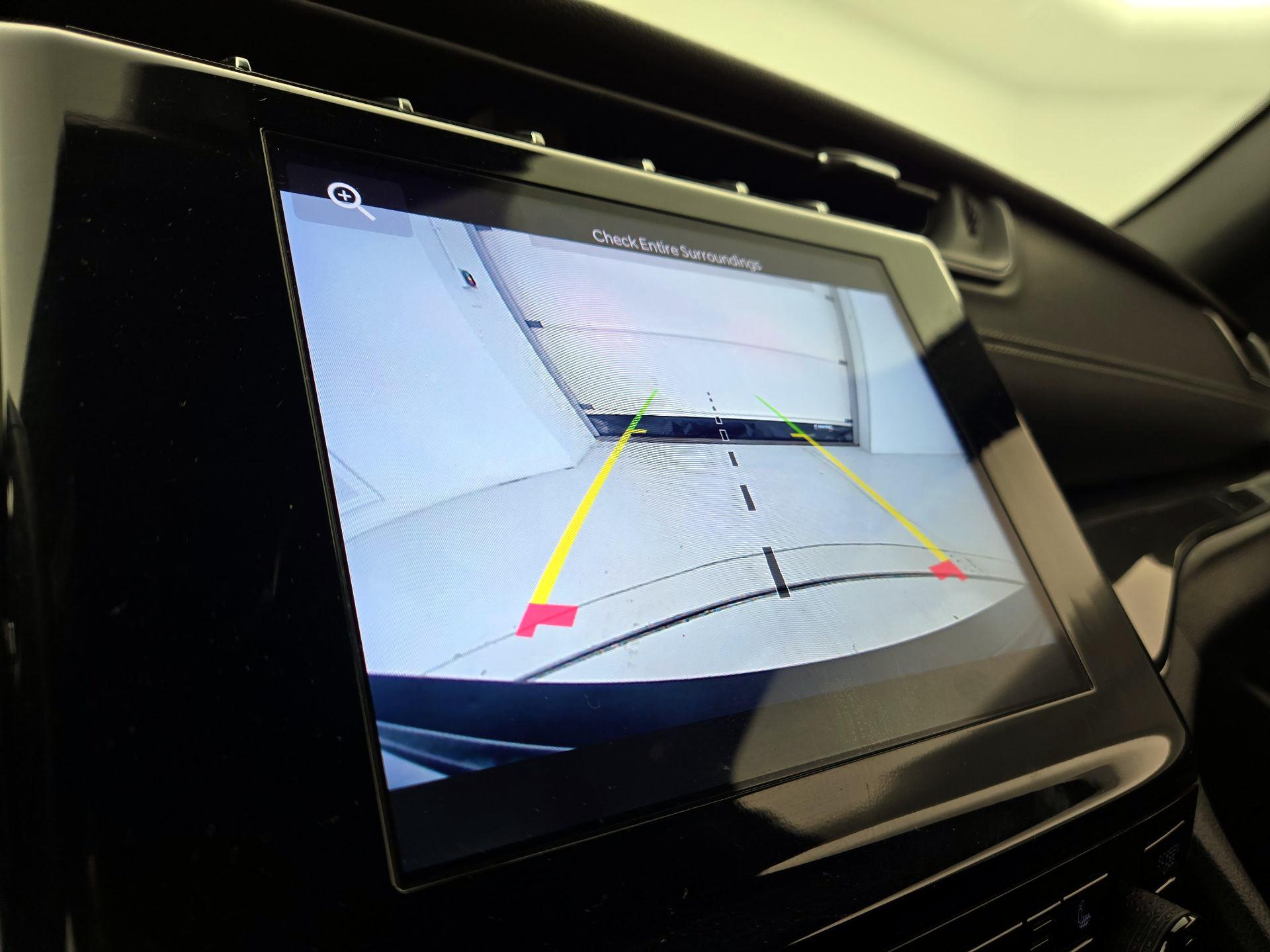 Thumbnail: 2022 Jeep Grand Cherokee - 14