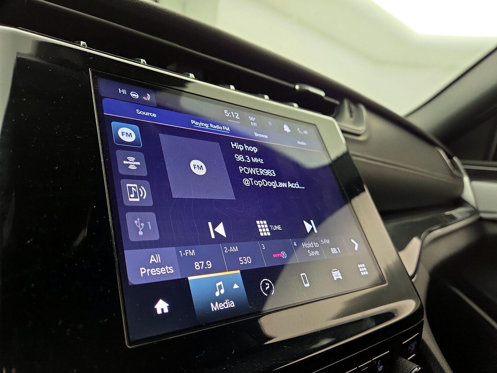 Thumbnail: 2022 Jeep Grand Cherokee - 15