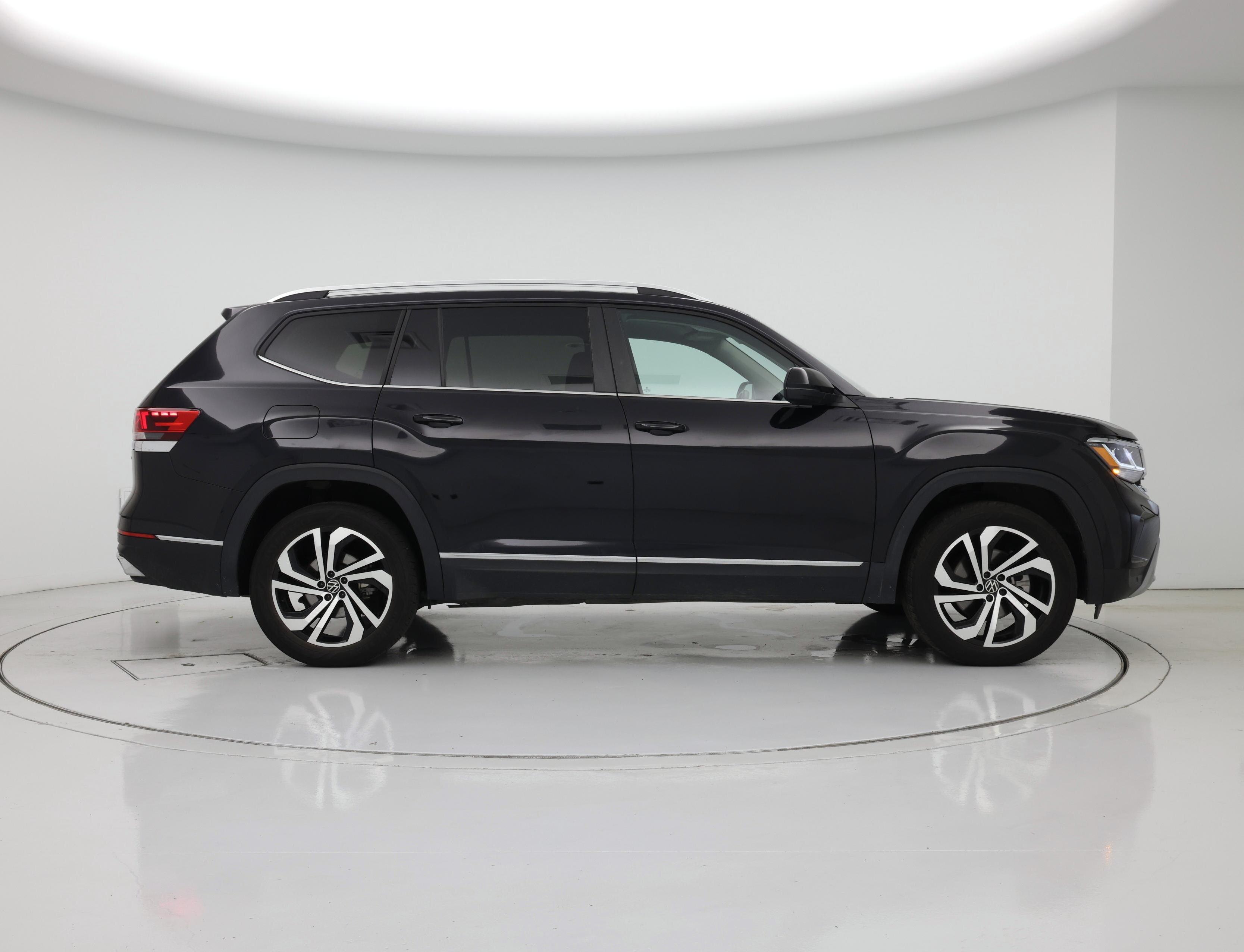 Thumbnail: 2023 Volkswagen Atlas - 7