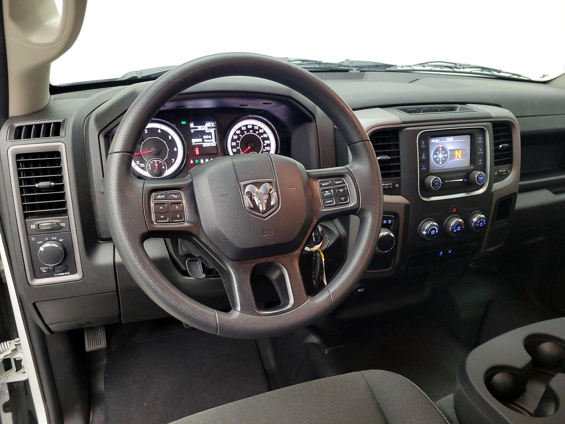 Thumbnail: 2023 RAM 1500 Classic - 10