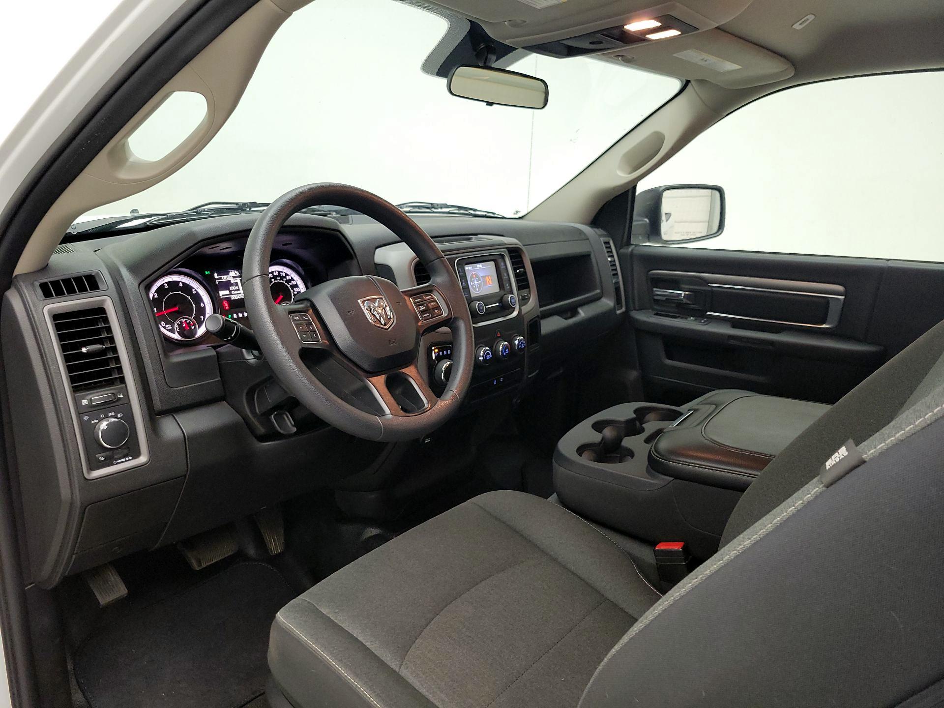 Thumbnail: 2023 RAM 1500 Classic - 11