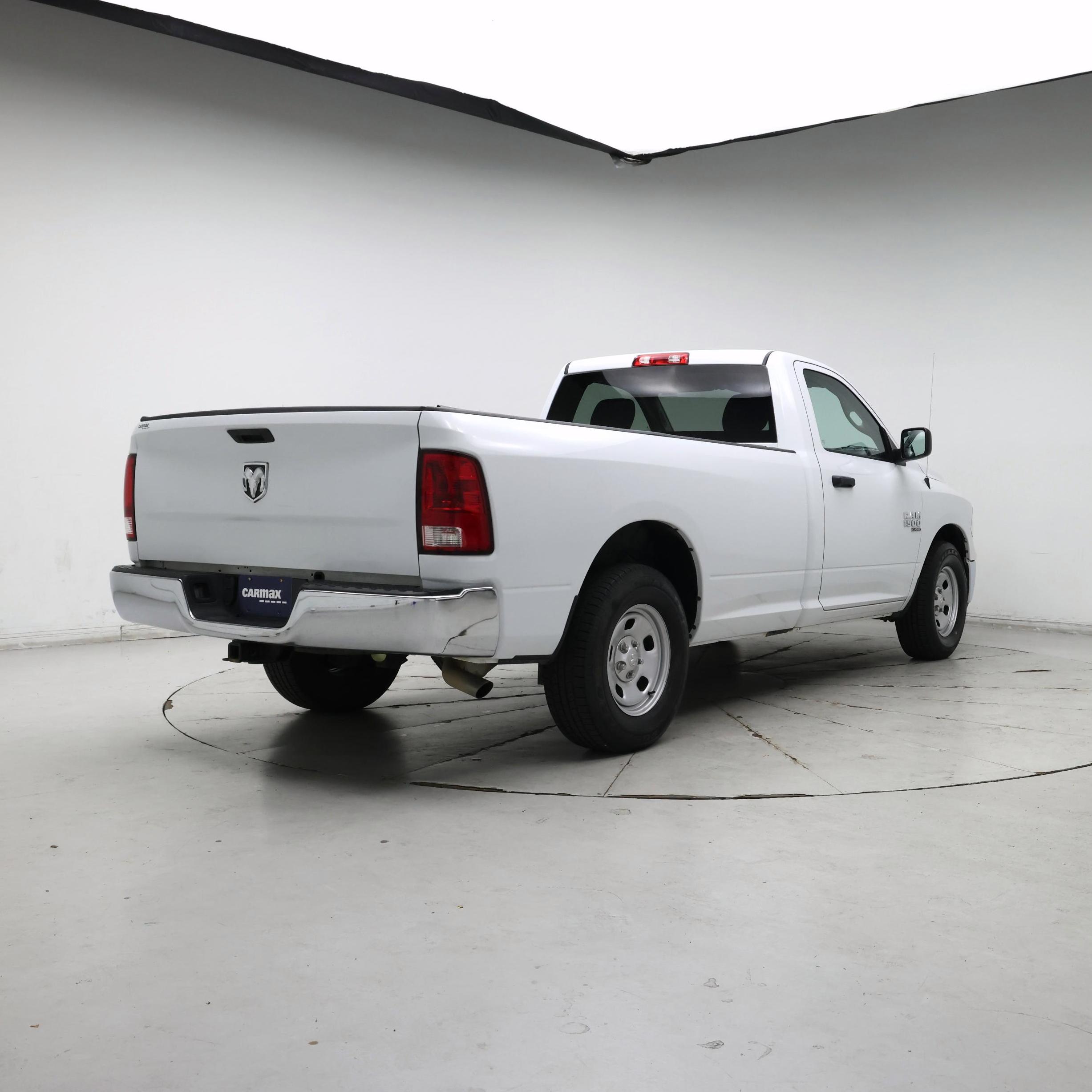 Thumbnail: 2023 RAM 1500 Classic - 8