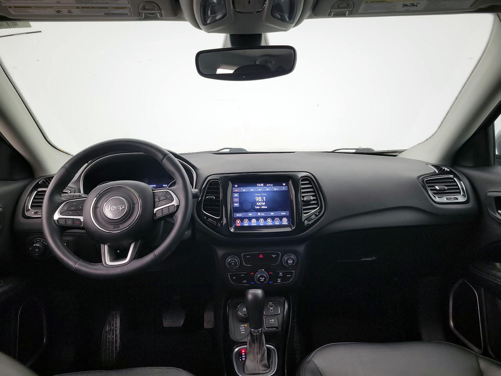 Thumbnail: 2019 Jeep Compass - 9