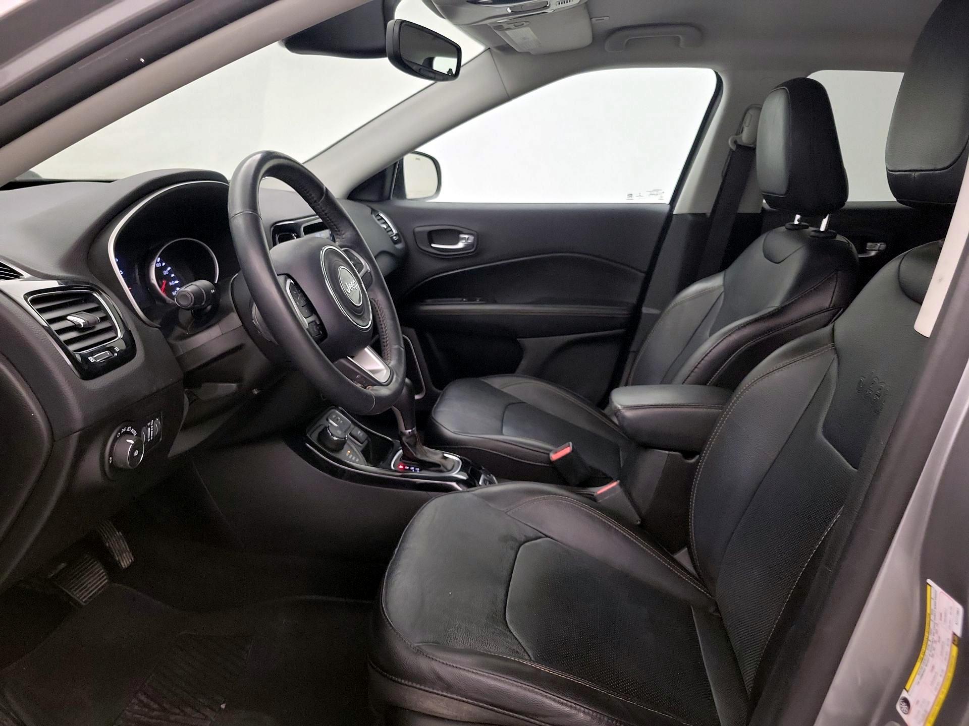 Thumbnail: 2019 Jeep Compass - 11