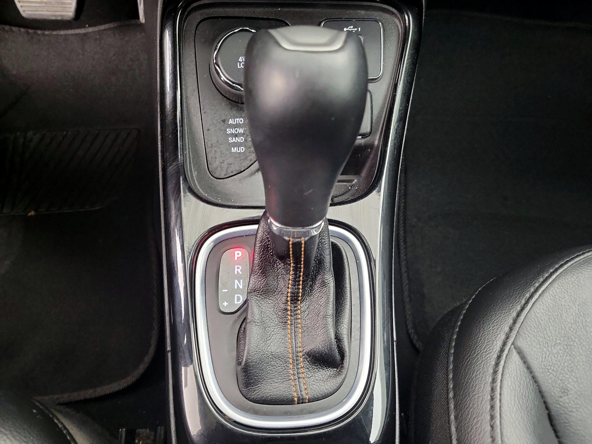 Thumbnail: 2019 Jeep Compass - 17