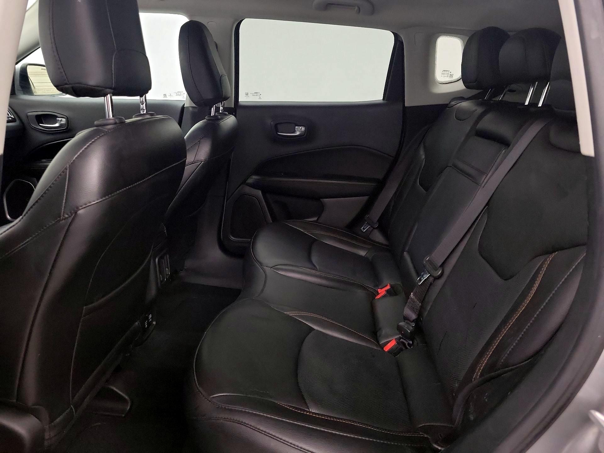 Thumbnail: 2019 Jeep Compass - 19