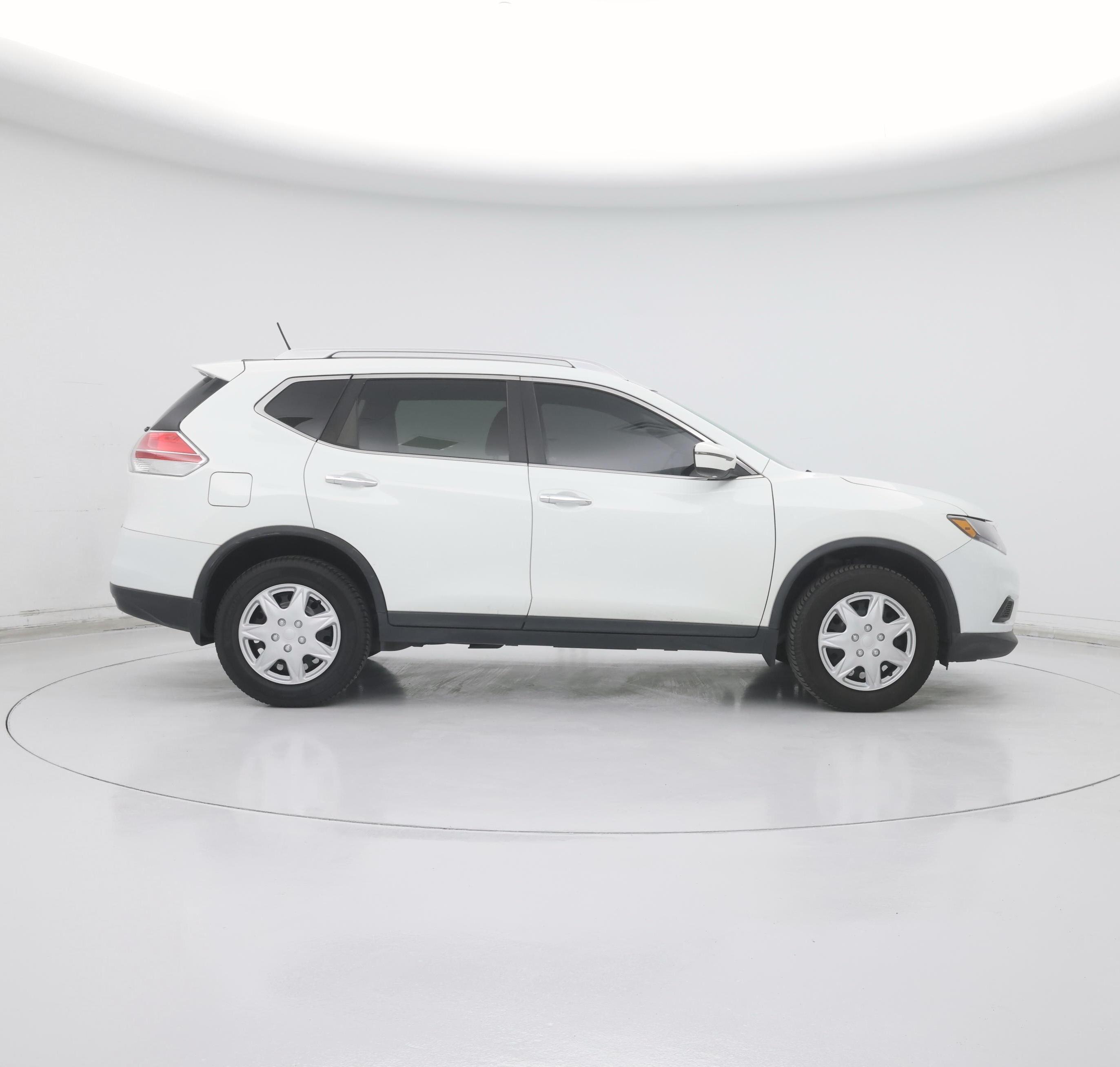 Thumbnail: 2016 Nissan Rogue - 7