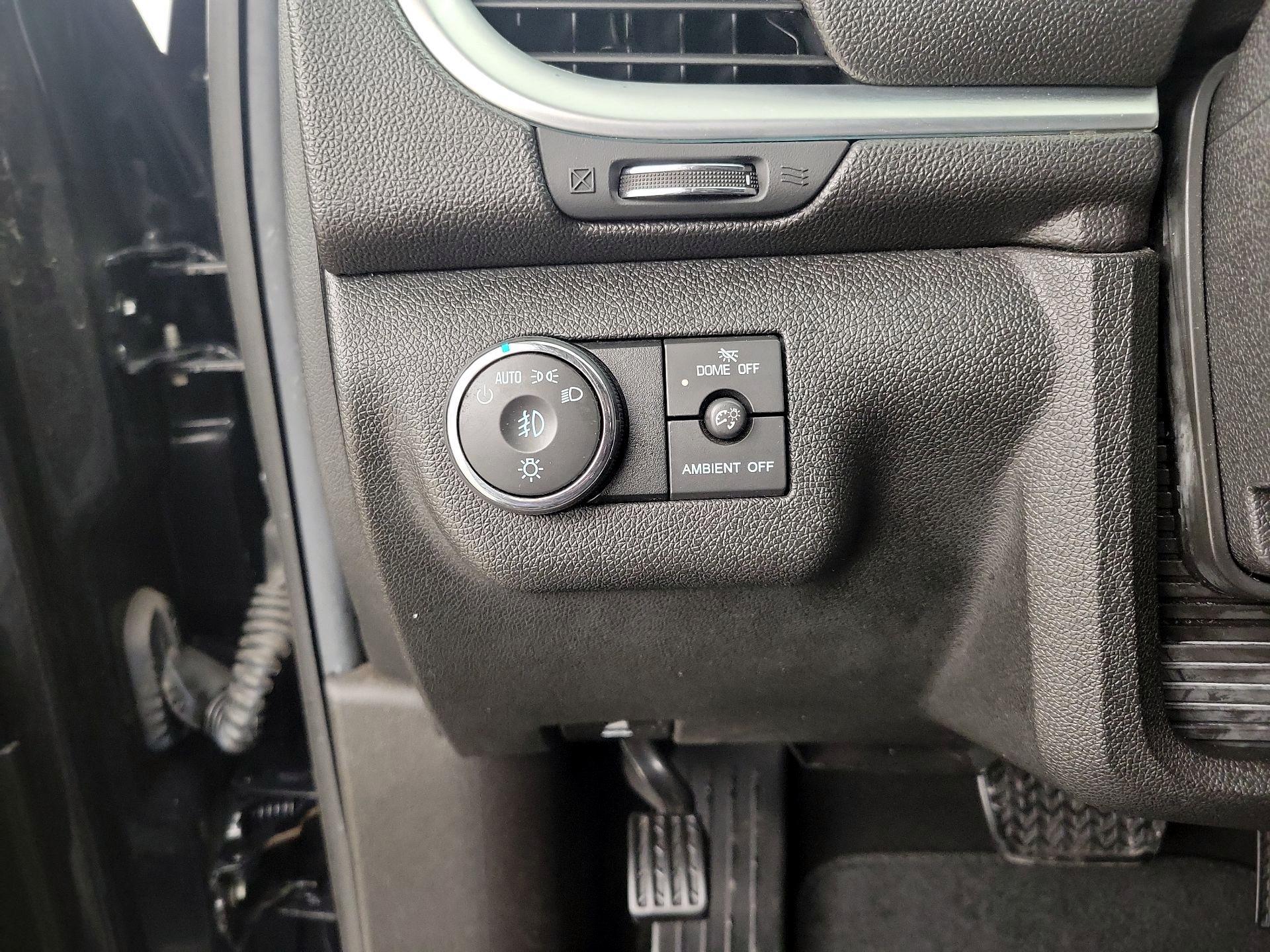 Thumbnail: 2014 Chevrolet Traverse - 13