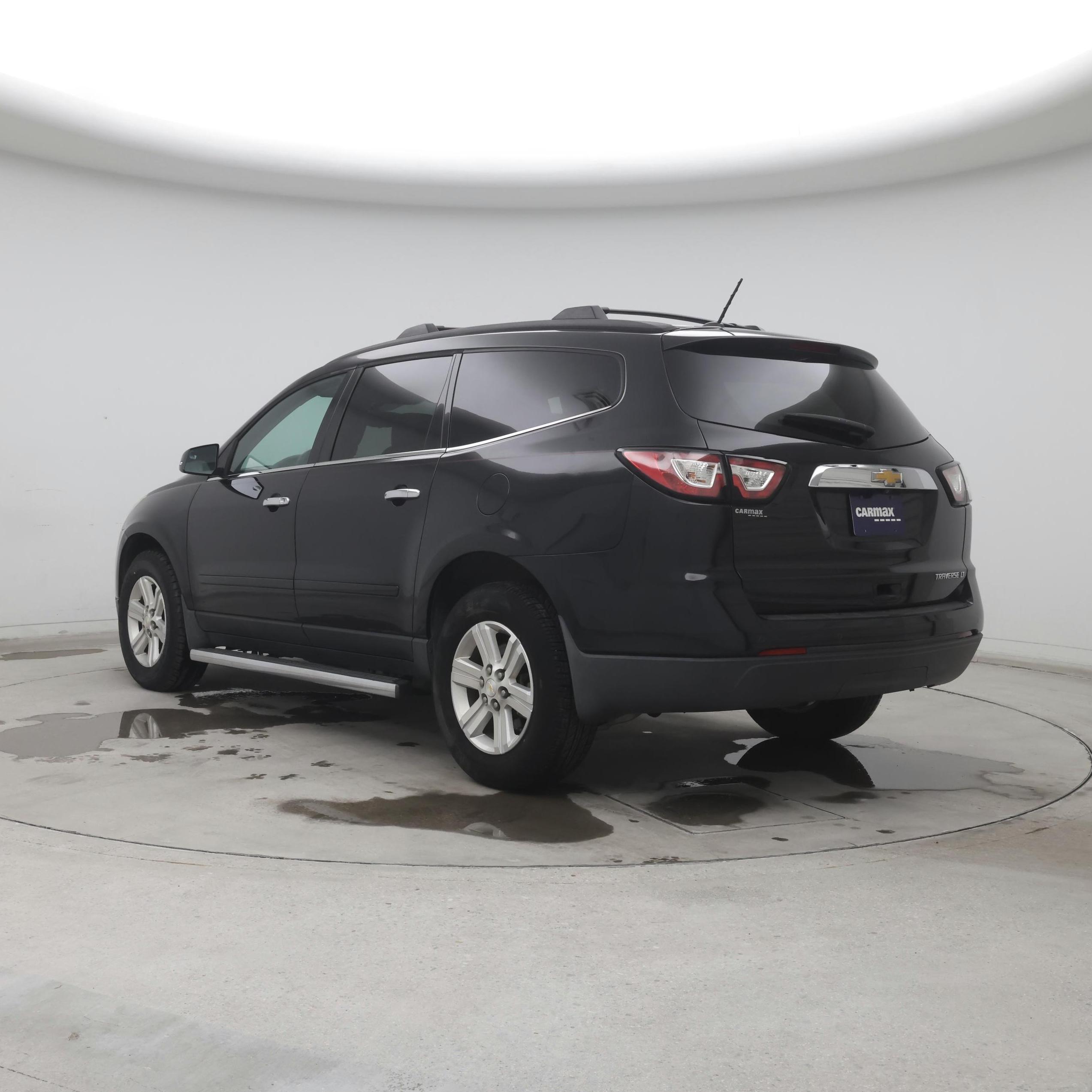Thumbnail: 2014 Chevrolet Traverse - 2