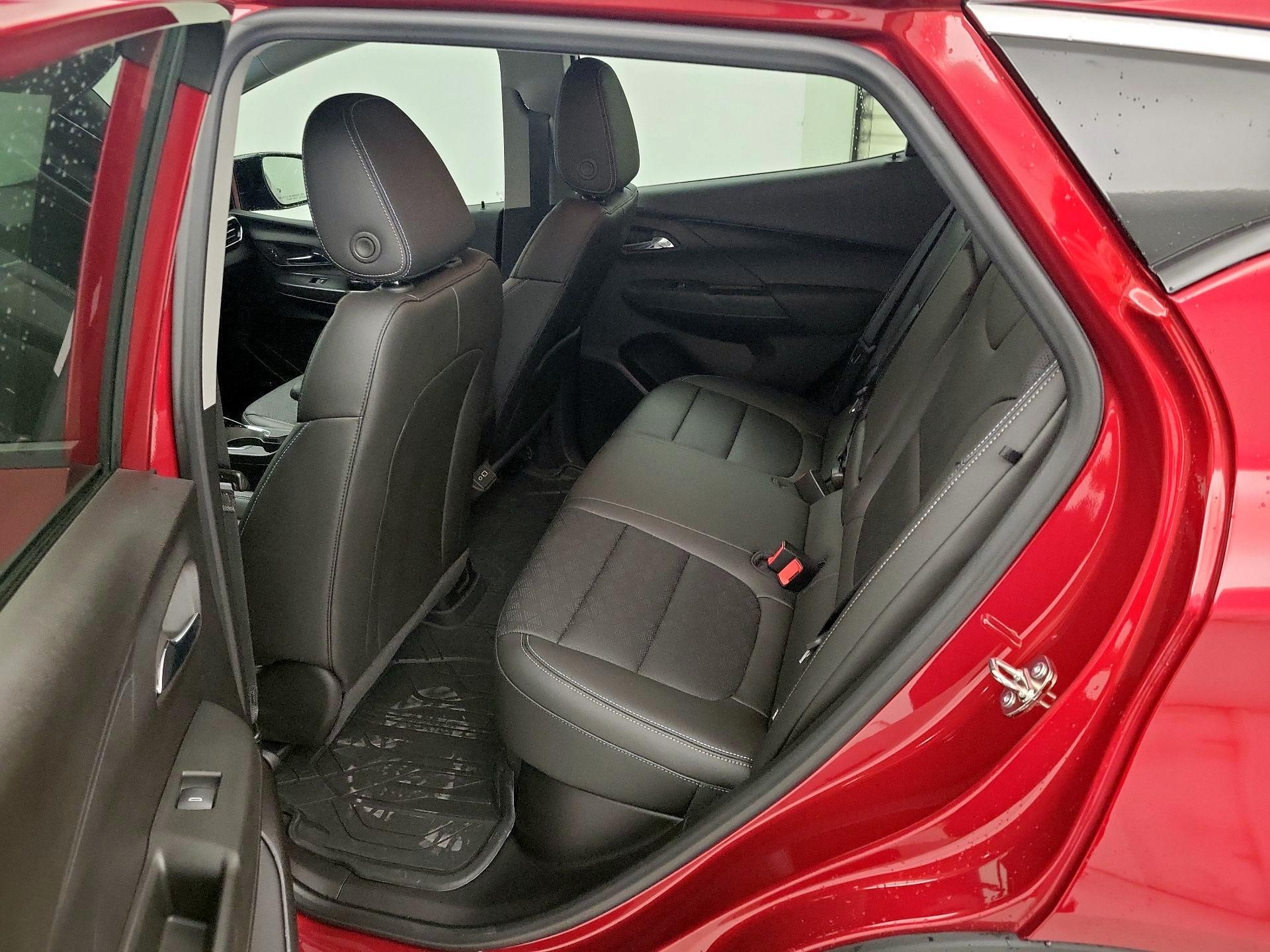 Thumbnail: 2023 Chevrolet Bolt EV - 19