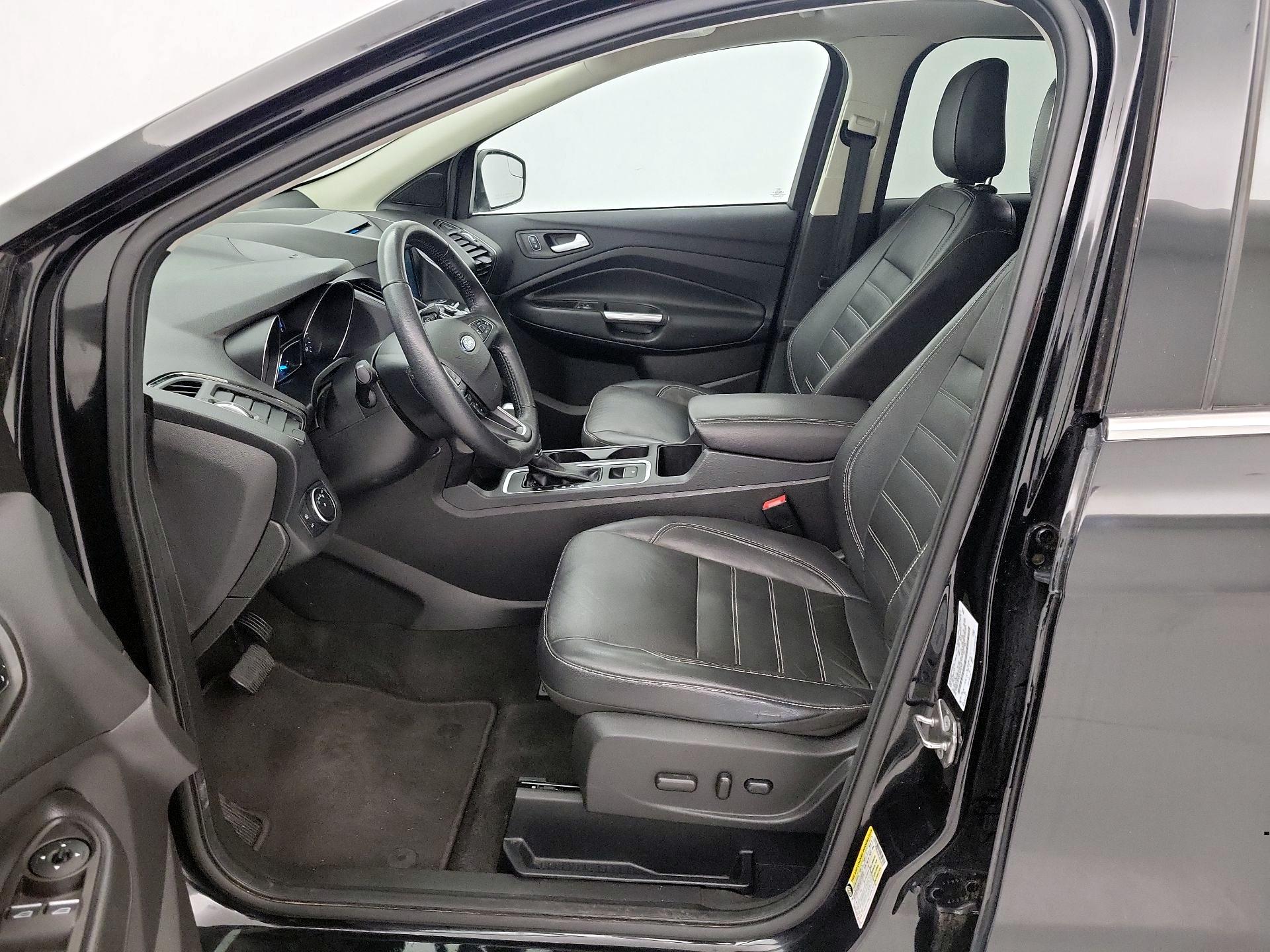 Thumbnail: 2018 Ford Escape - 11