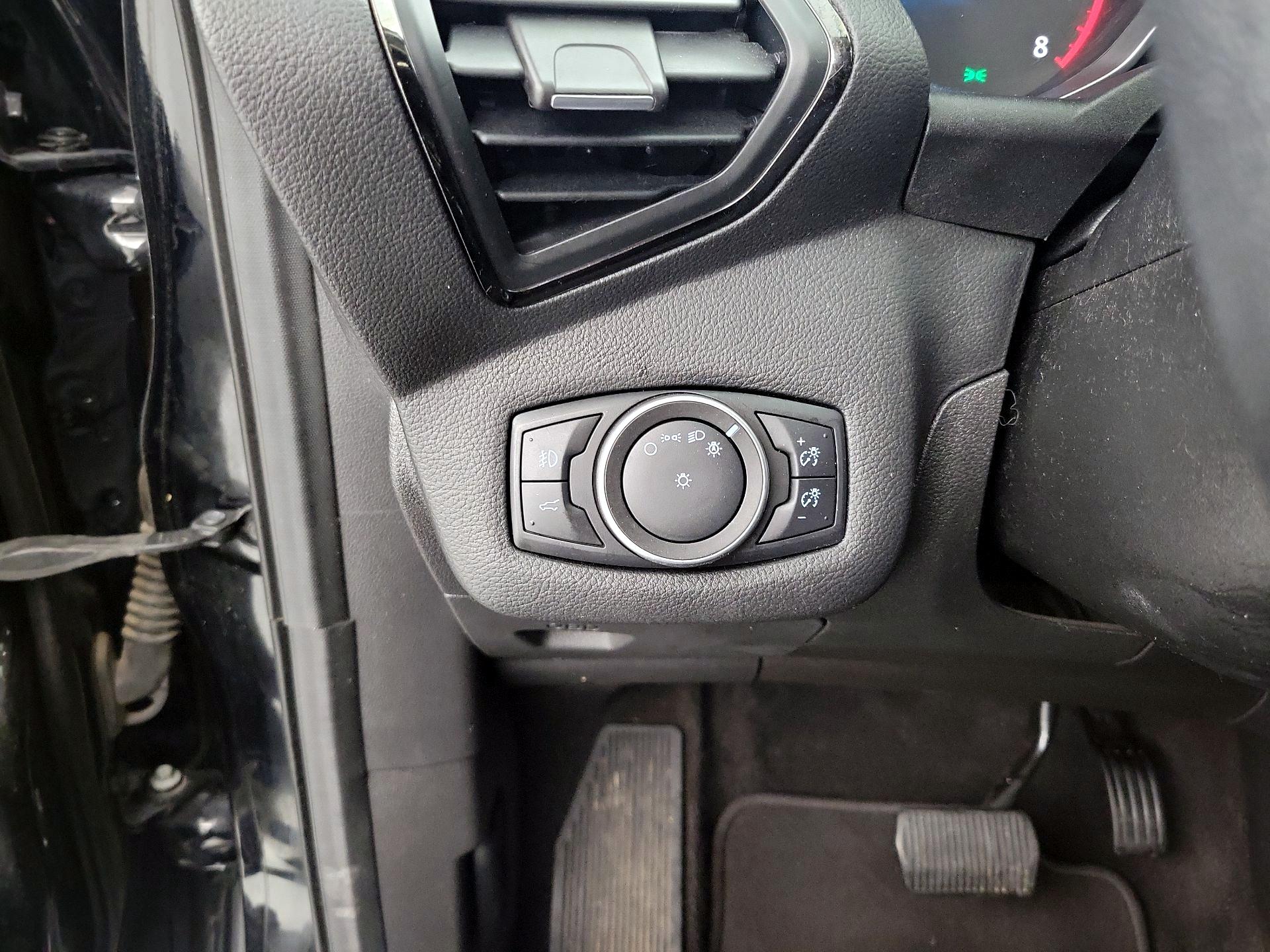 Thumbnail: 2018 Ford Escape - 13