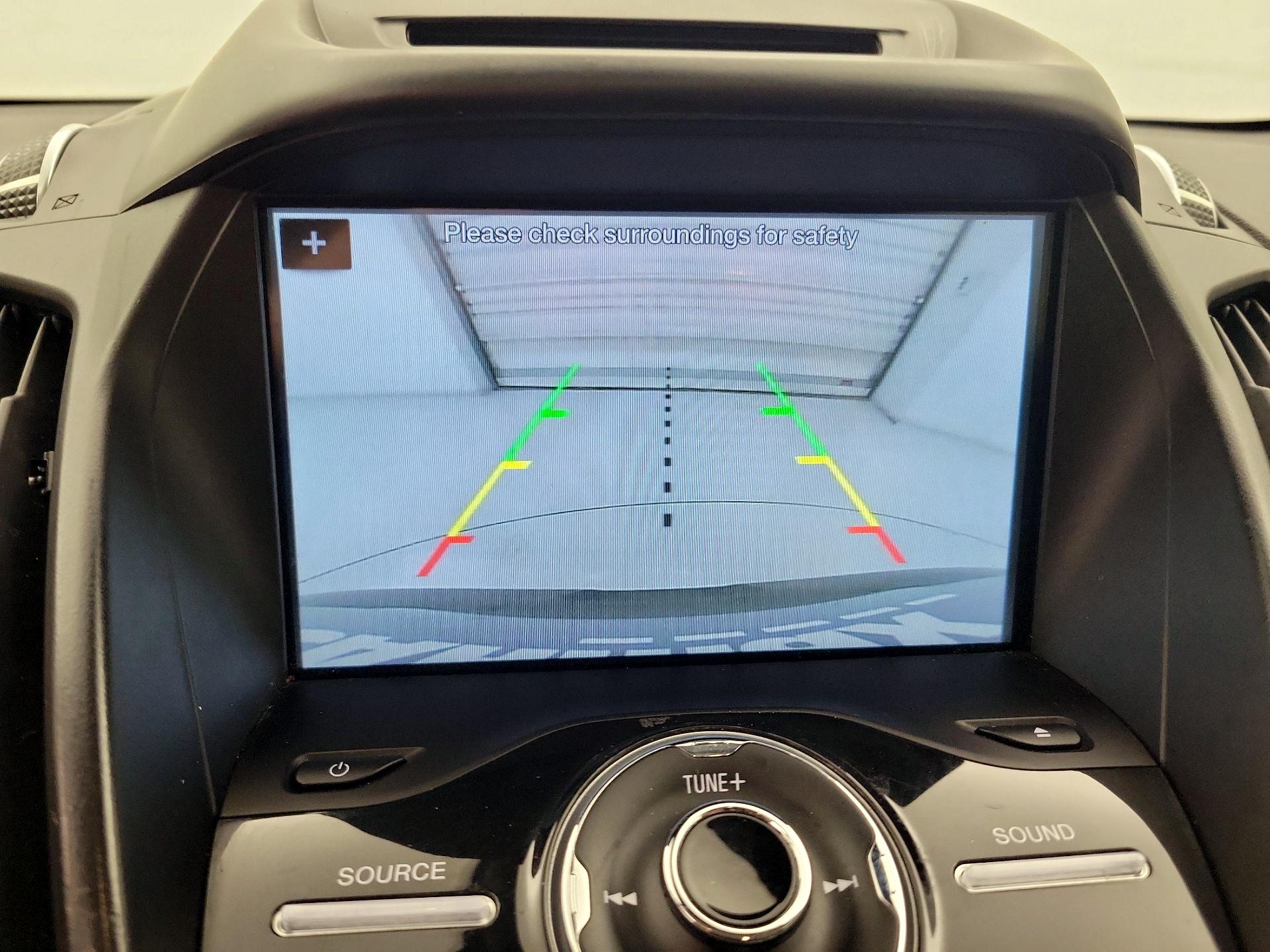 Thumbnail: 2018 Ford Escape - 15