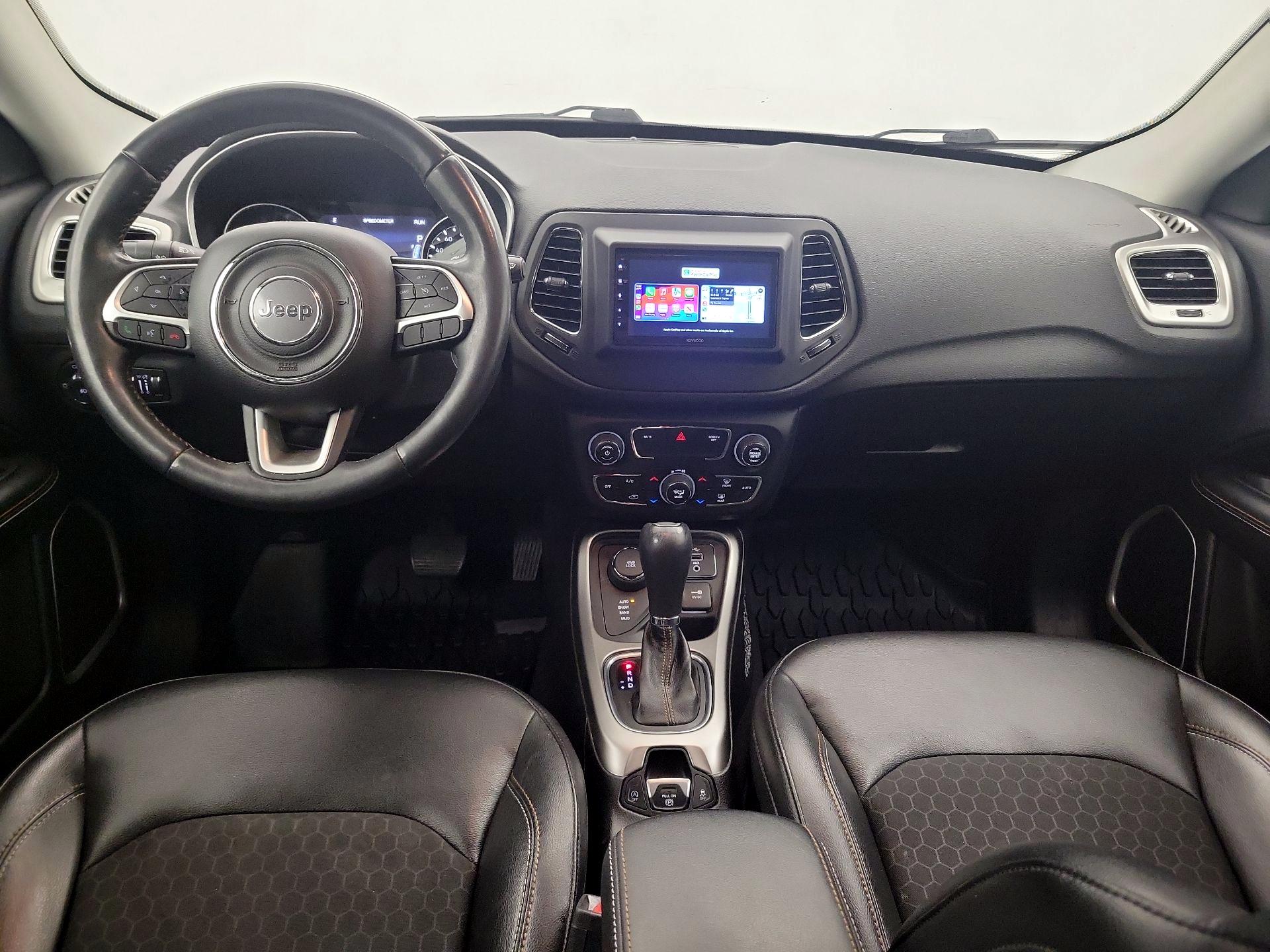 Thumbnail: 2018 Jeep Compass - 9