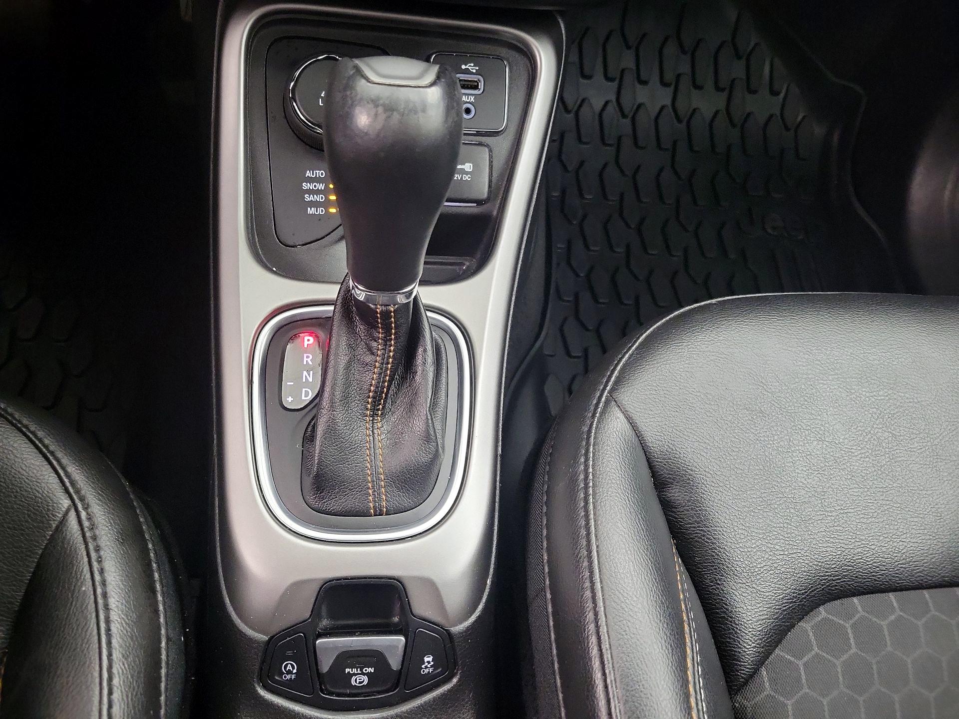 Thumbnail: 2018 Jeep Compass - 17