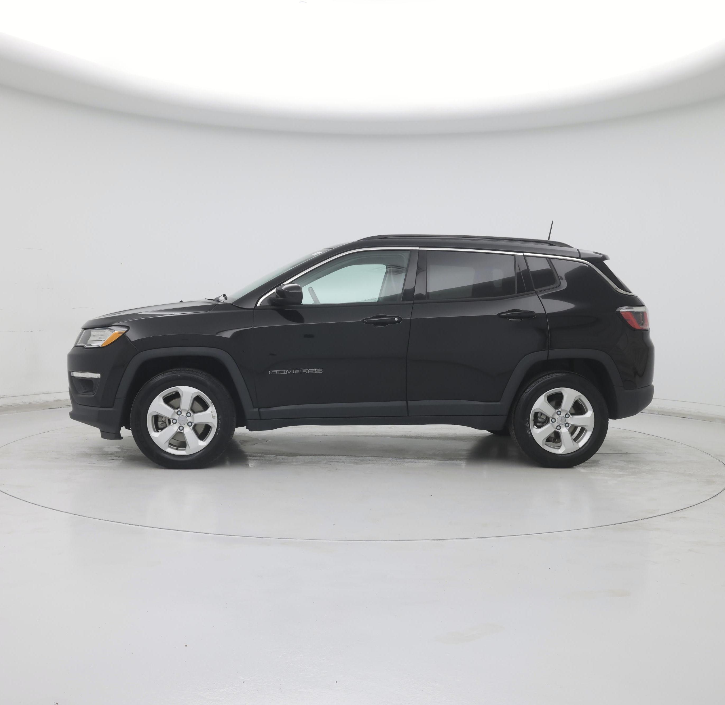 Thumbnail: 2018 Jeep Compass - 3