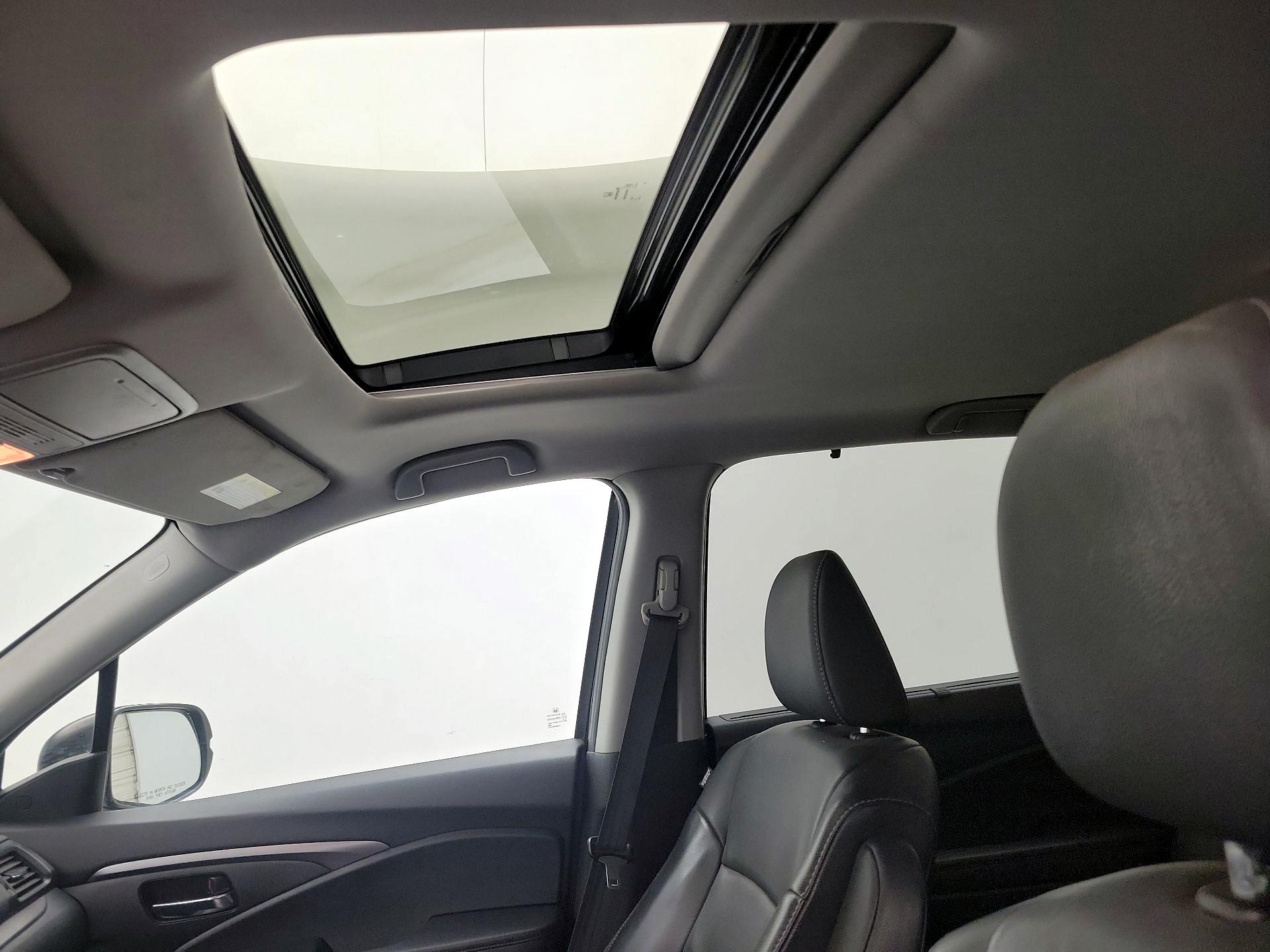 Thumbnail: 2022 Honda Pilot - 19