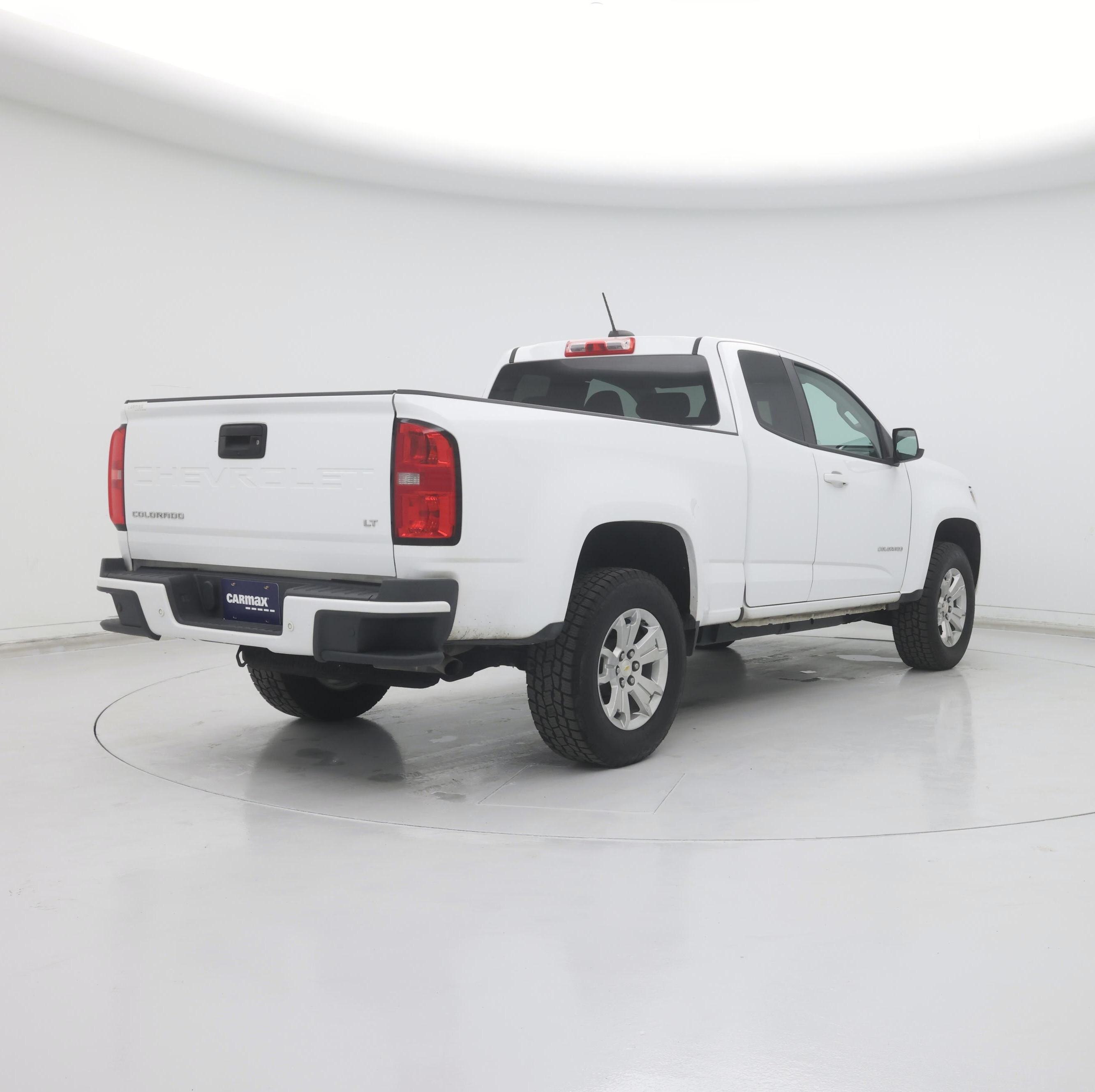 Thumbnail: 2022 Chevrolet Colorado - 8