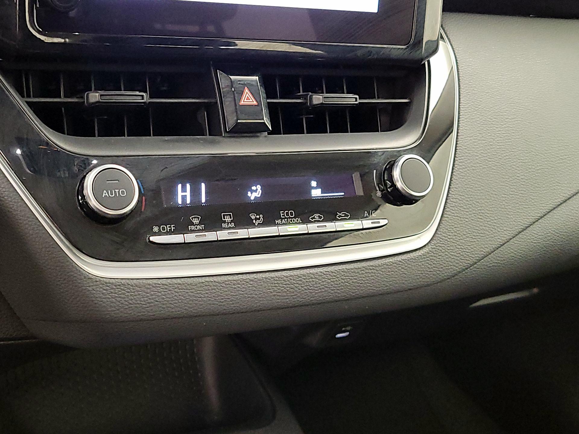 Thumbnail: 2024 Toyota Corolla - 16