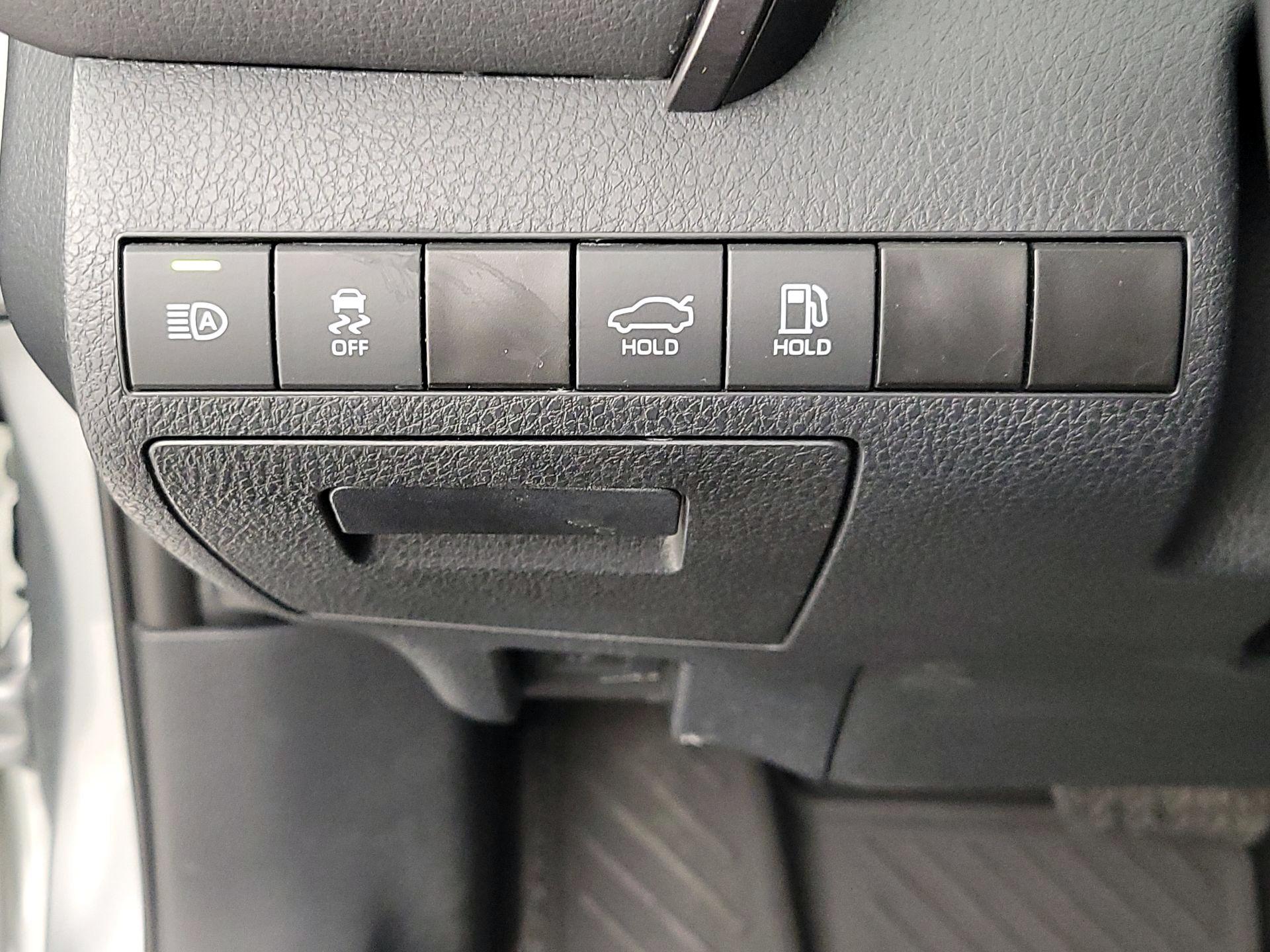 Thumbnail: 2024 Toyota Camry - 13