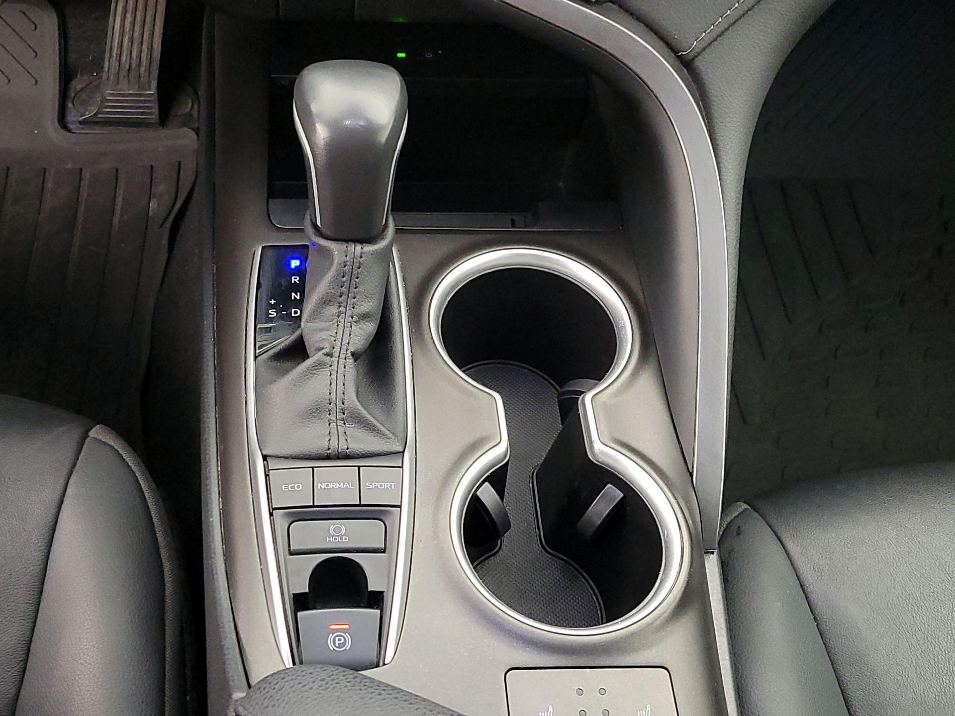 Thumbnail: 2024 Toyota Camry - 17