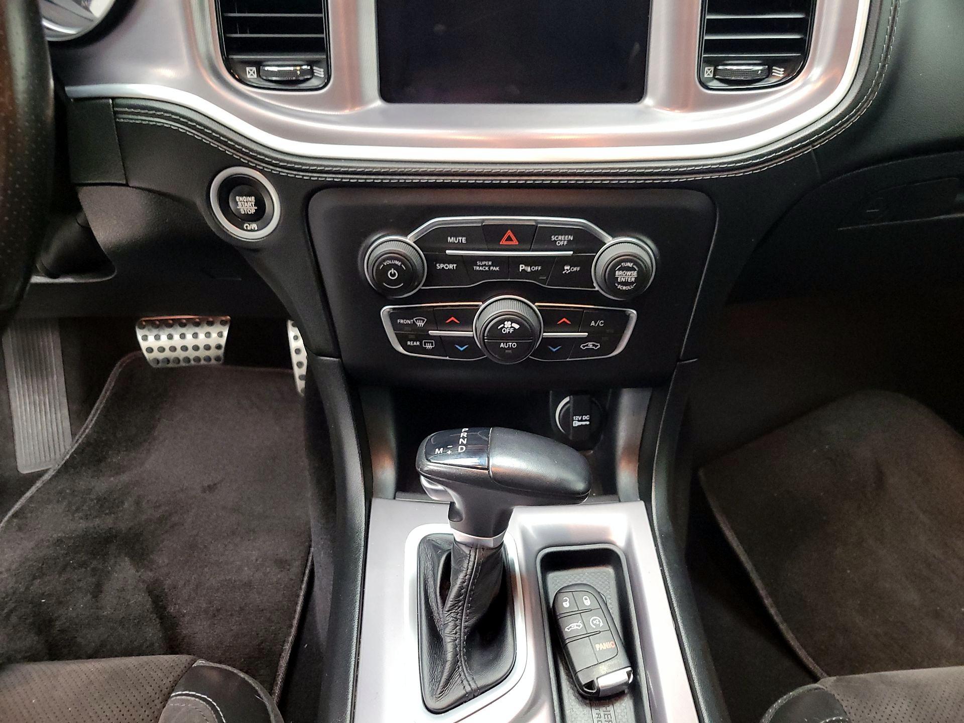 Thumbnail: 2022 Dodge Charger - 17