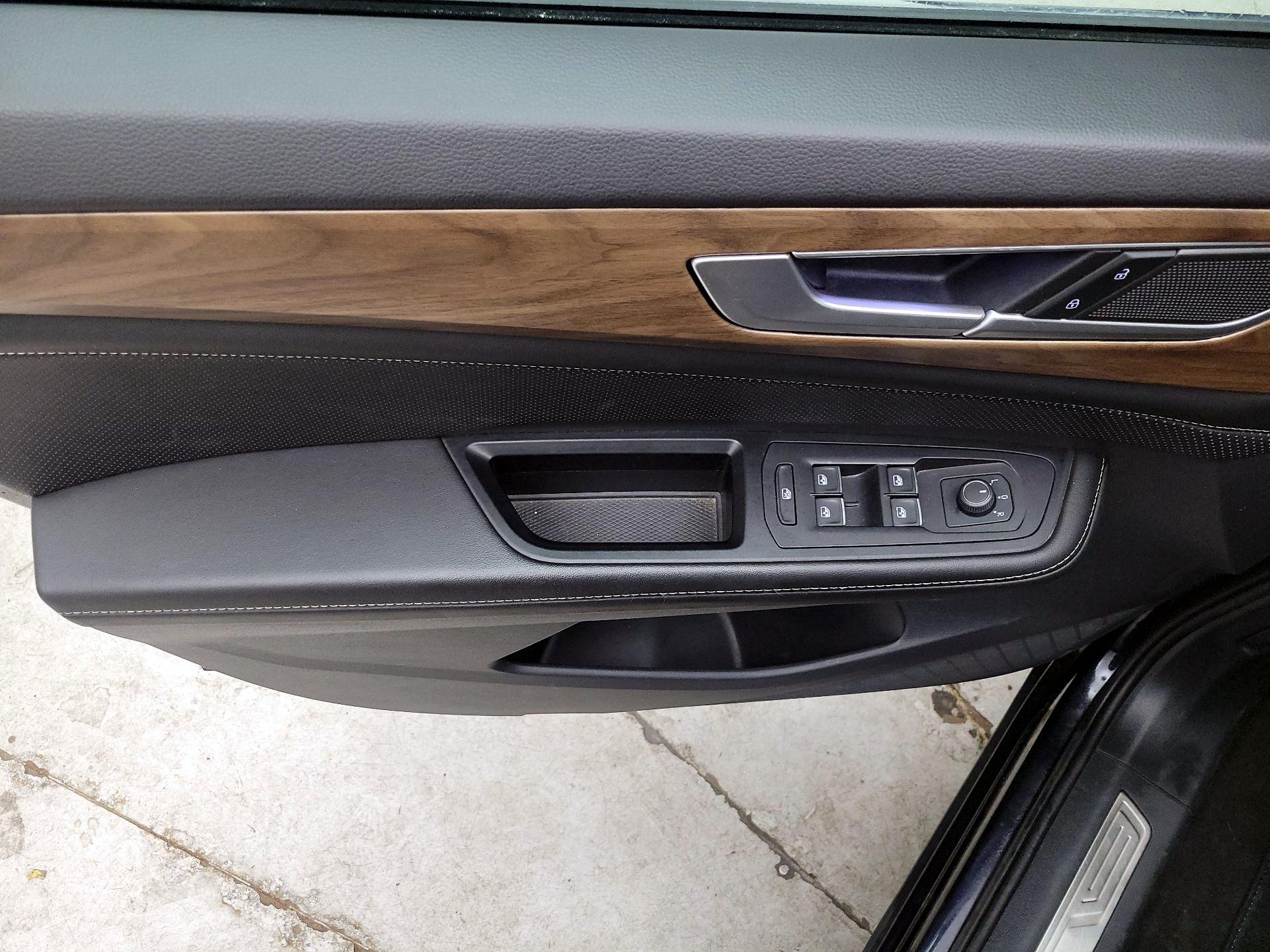 Thumbnail: 2024 Volkswagen Atlas - 12