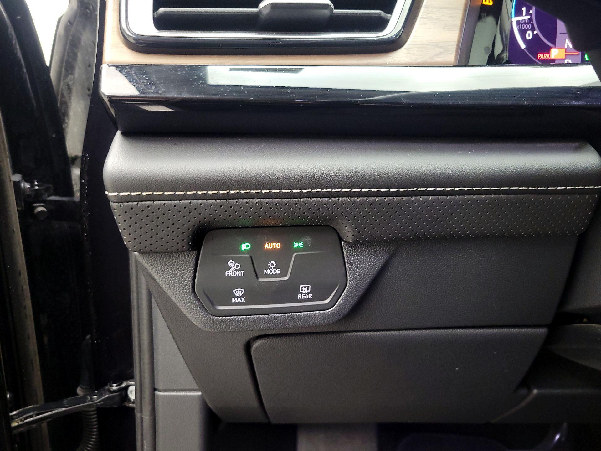 Thumbnail: 2024 Volkswagen Atlas - 13