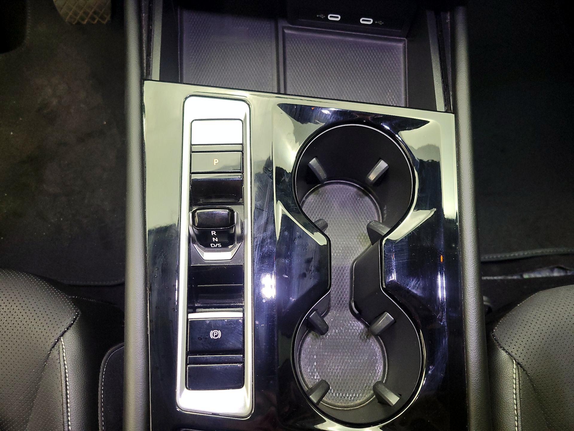 Thumbnail: 2024 Volkswagen Atlas - 17