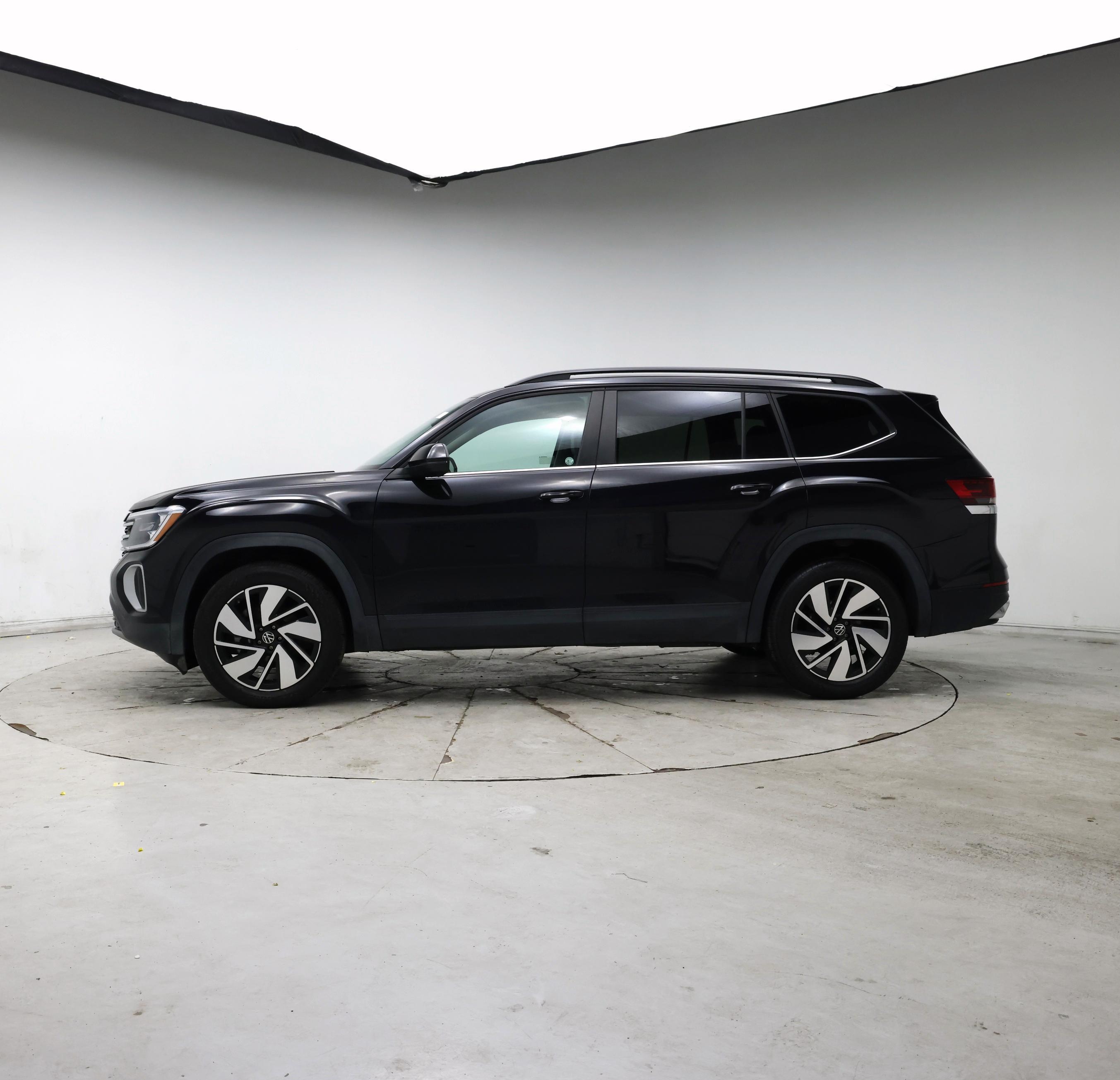 Thumbnail: 2024 Volkswagen Atlas - 3