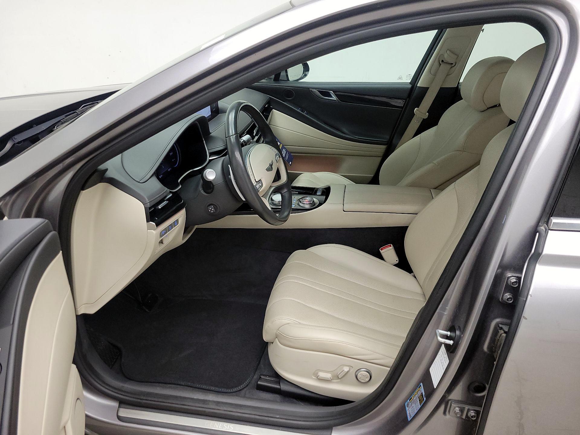 Thumbnail: 2023 Genesis G80 - 11