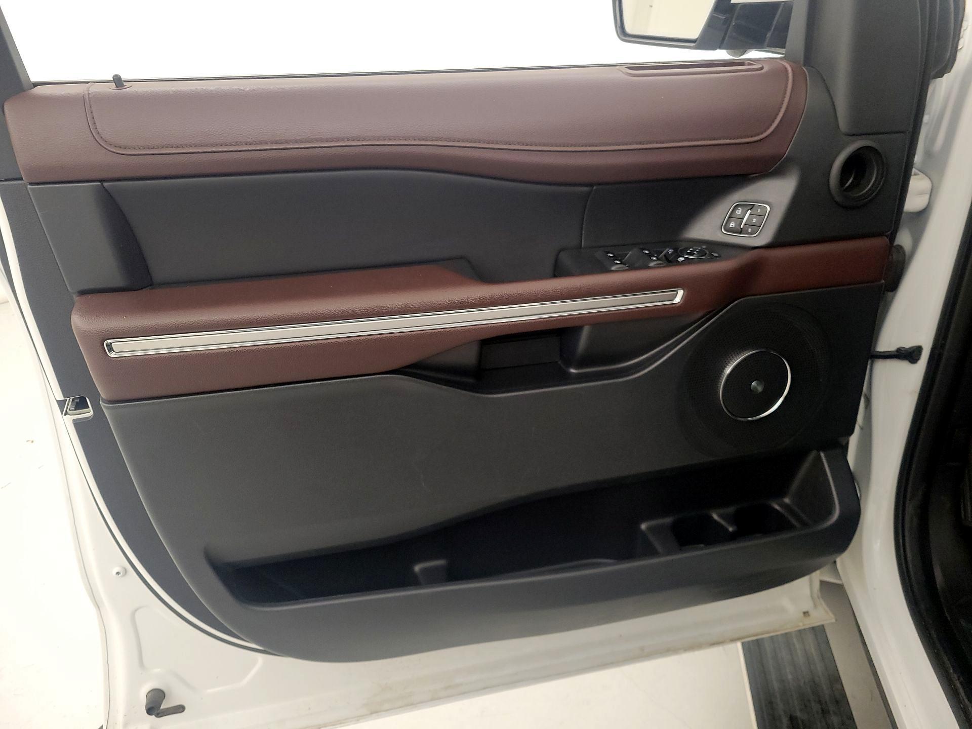 Thumbnail: 2024 Ford Expedition MAX - 12